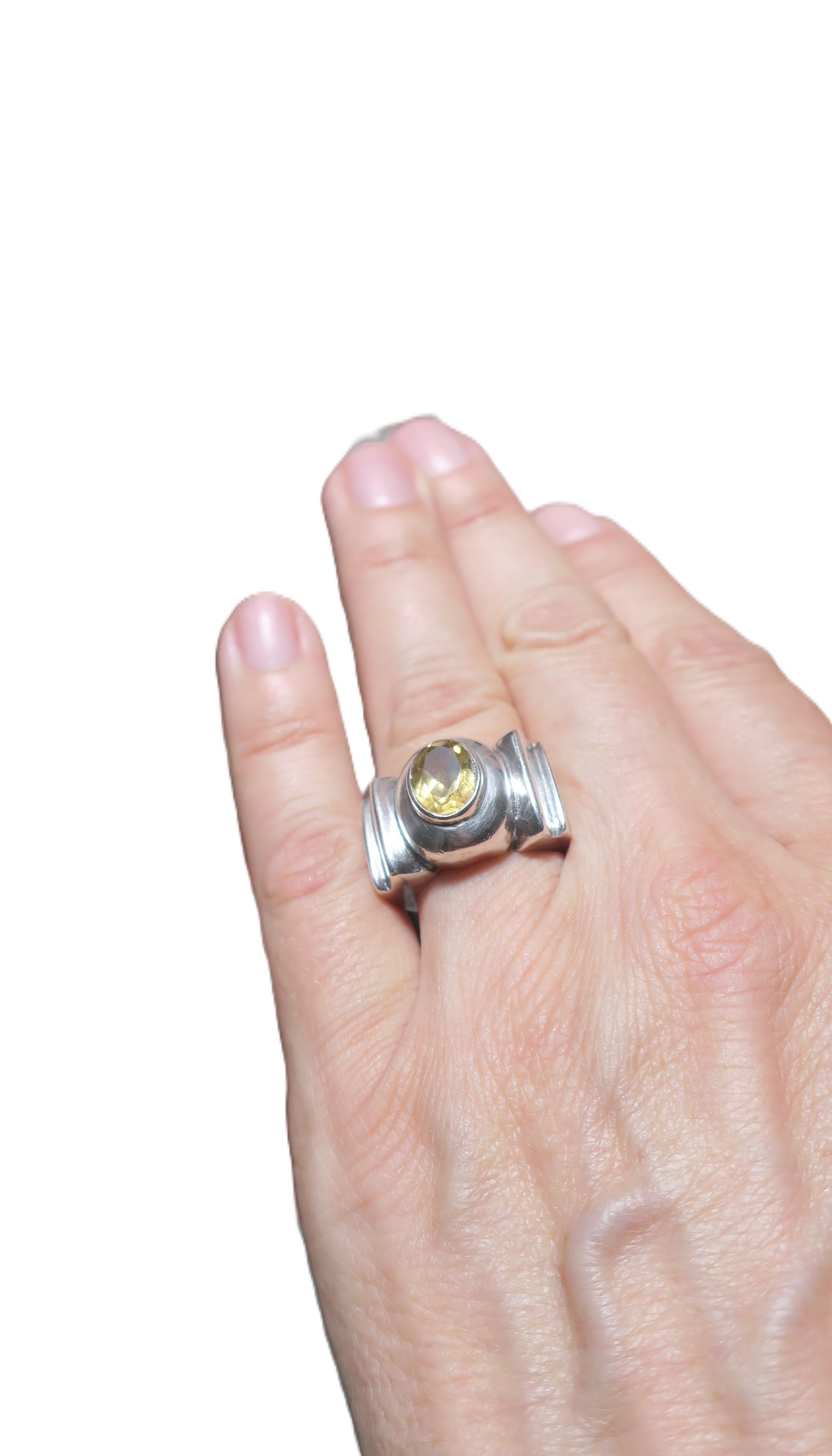 Ring aus Sterlingsilber und gelbem Citrin und Citrin (Ovalschliff) im Angebot