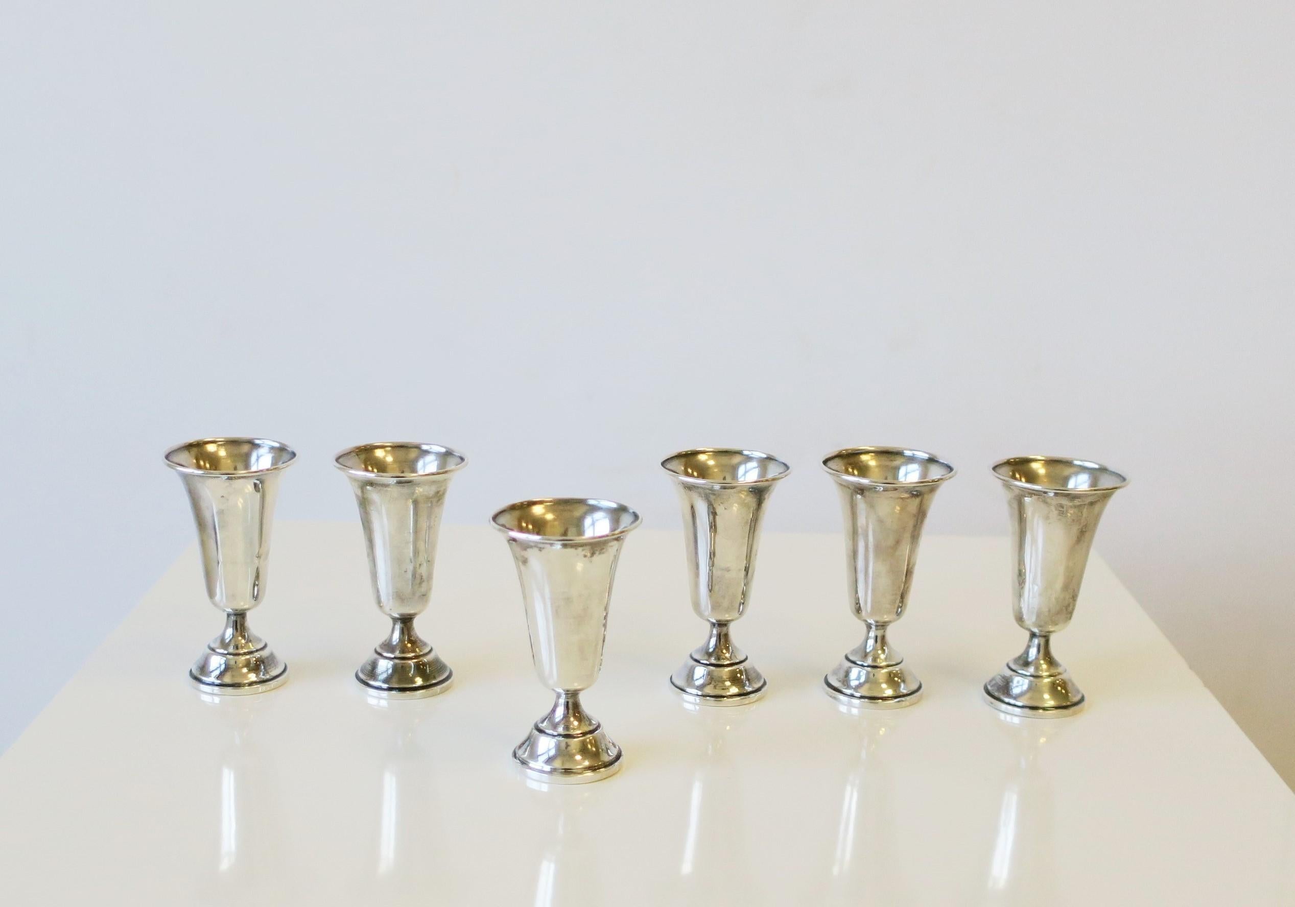 Sterling Silver Aperitif Liquor Cups or Vodka Shot Glasses, Set of 6 In Good Condition In New York, NY