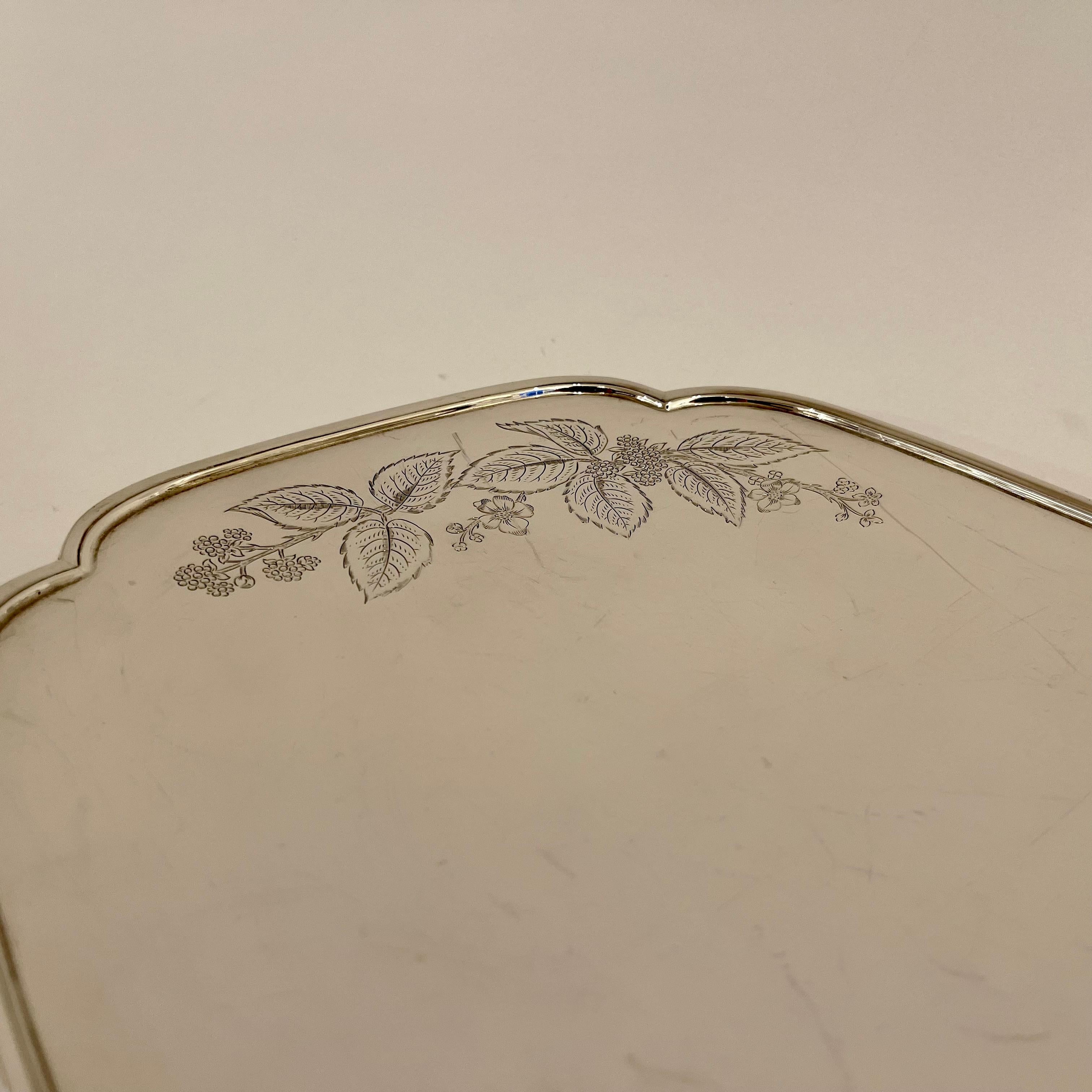 Sterling Silver Art Deco Platter with Bramble Motif, Mappin & Webb, 1938 For Sale 3