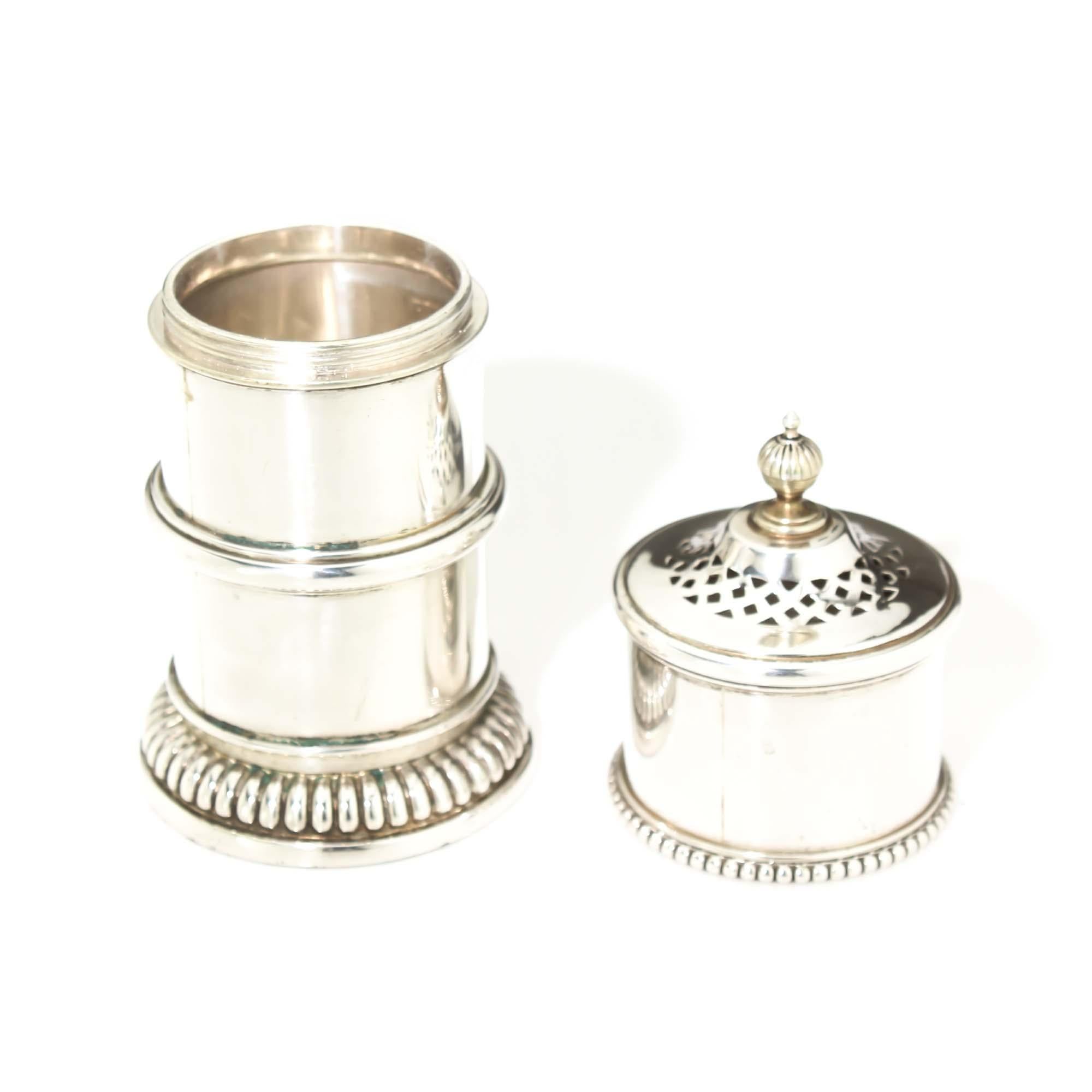 Early 20th Century Sterling Silver Art Deco Sugar Caster For Sale