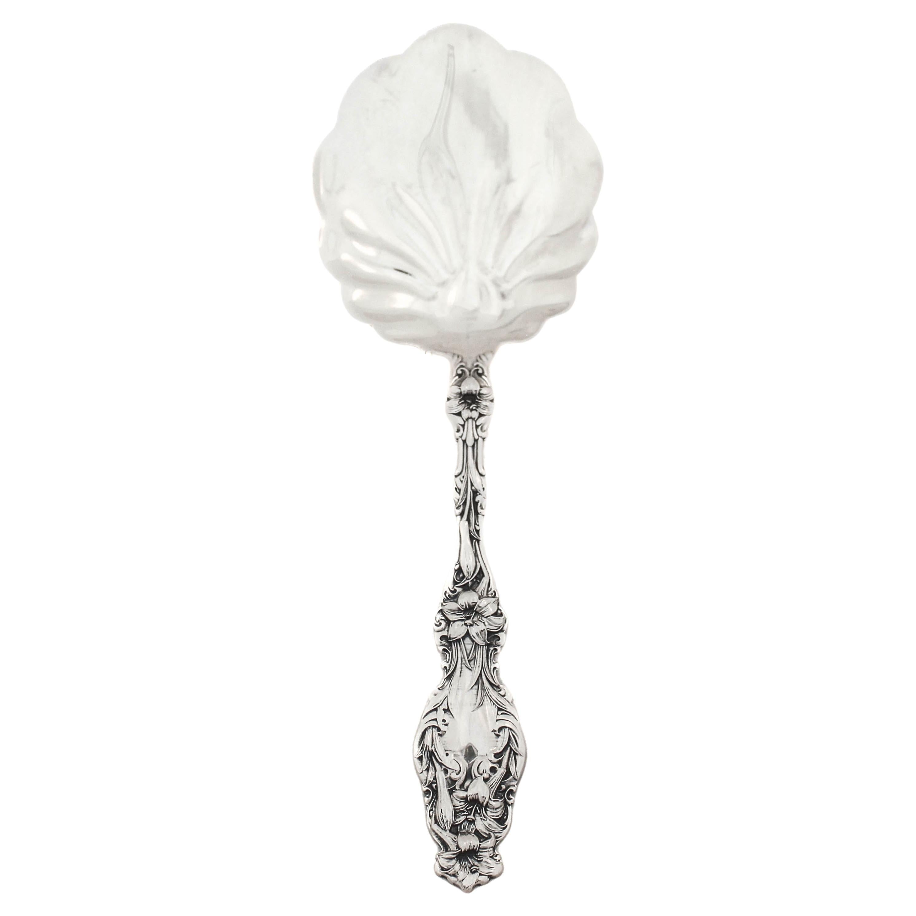 Sterling Silver Art Nouveau “Lily” Server For Sale