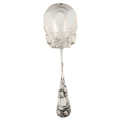 Cuchara de servir Art Nouveau de plata de ley