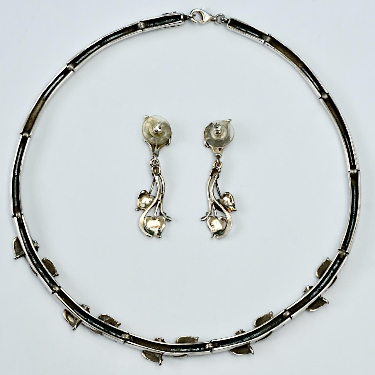 Sterling Silver Art Nouveau Style Collar Necklace and Earrings Set circa 1990s For Sale 7