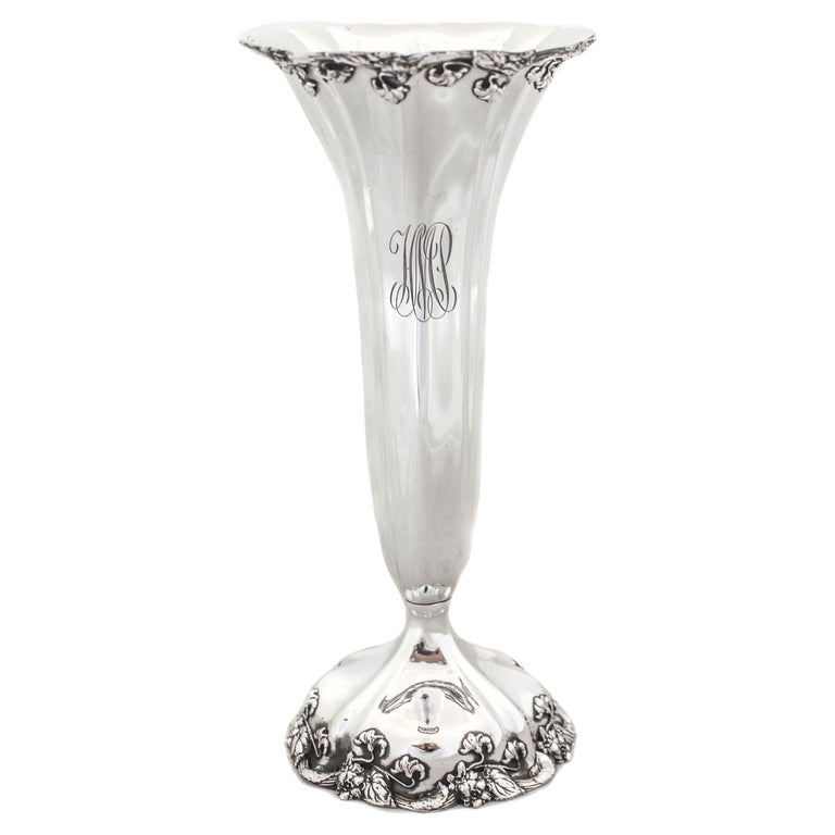 Sterling Silver Art Nouveau Vase, 1906 For Sale