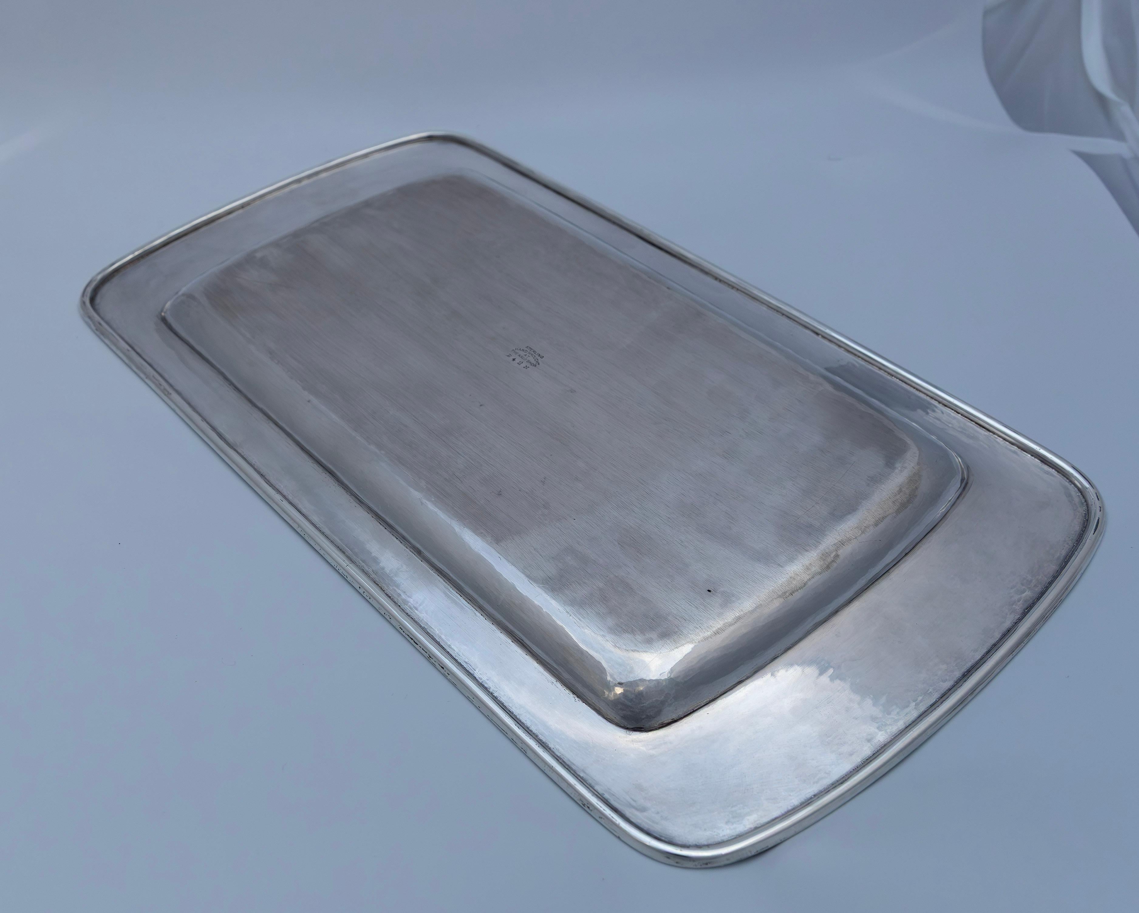 Sterling Silber Arts and Crafts Tablett, 1930er Jahre (Mitte des 20. Jahrhunderts) im Angebot