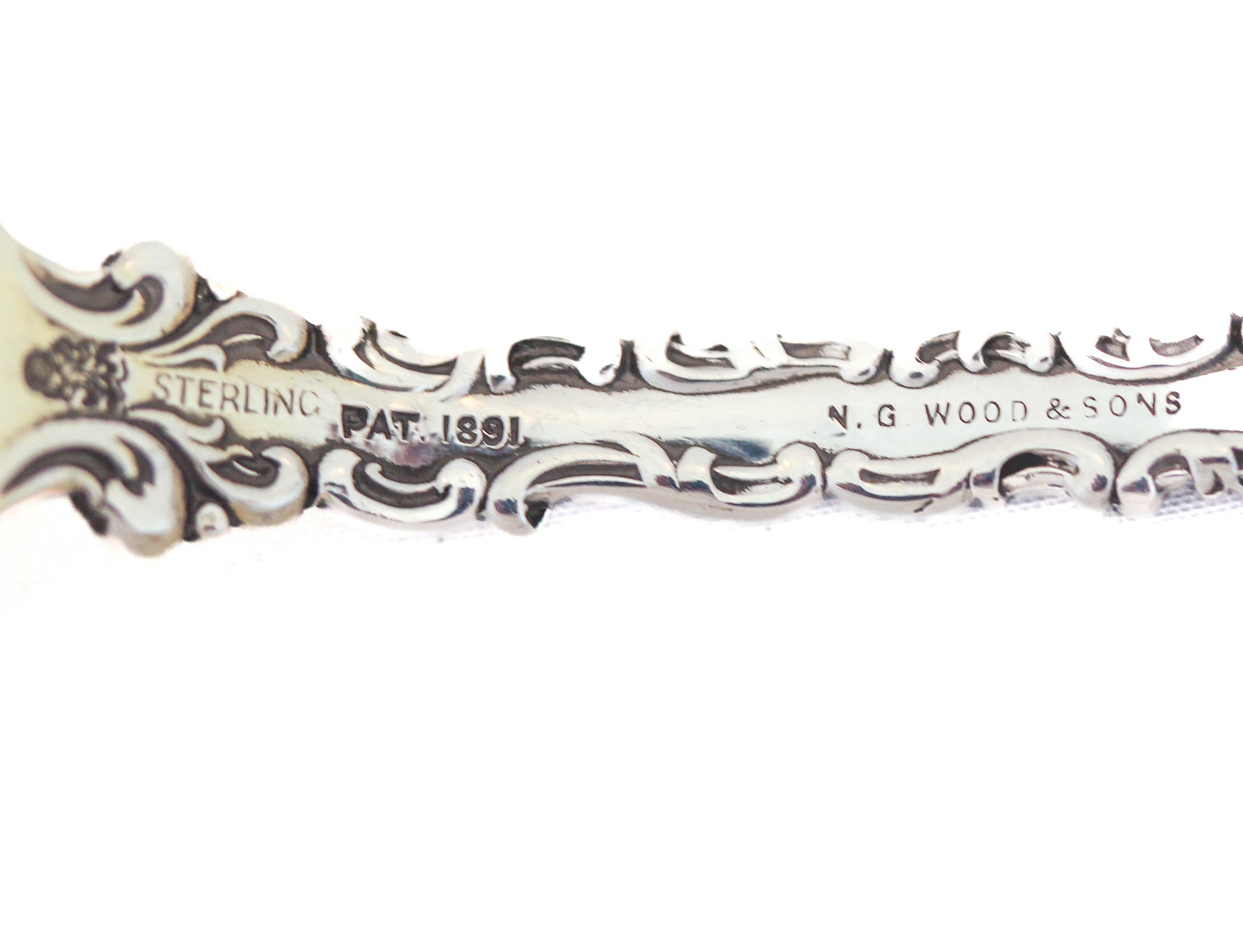 Asparagusgabel aus Sterling Silber (Spätes 19. Jahrhundert) im Angebot