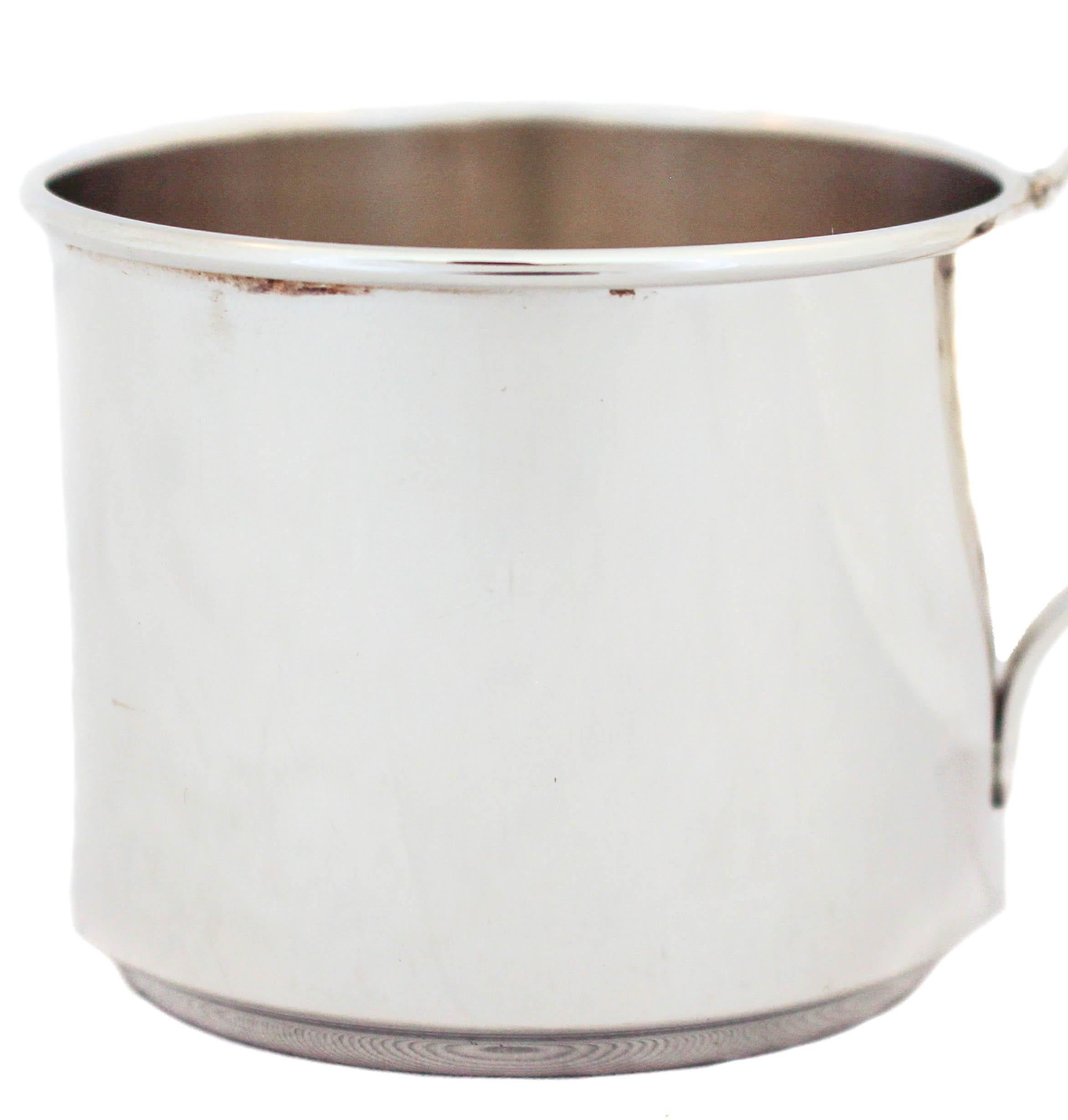Sterling Silver Baby Cup In Excellent Condition For Sale In Brooklyn, NY
