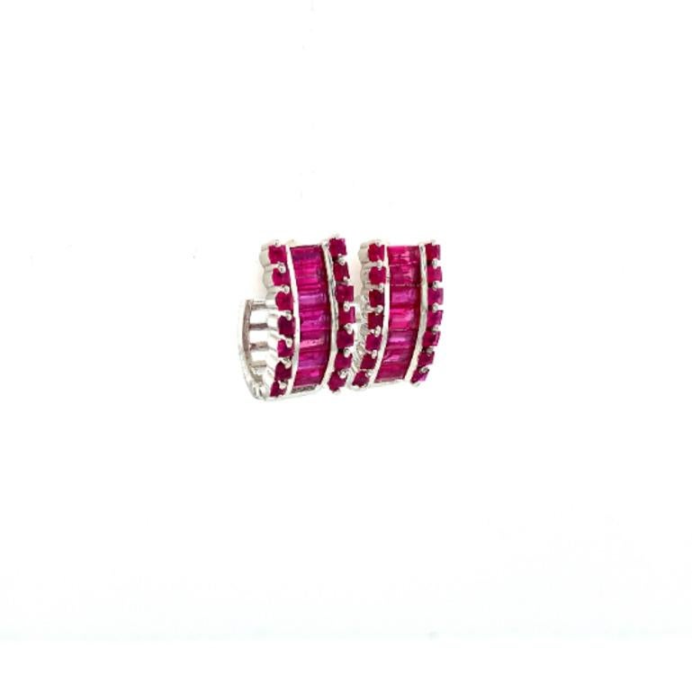 925 Sterling Silver Baguette Cut Ruby Bold Stud Earrings for Women In New Condition For Sale In Houston, TX