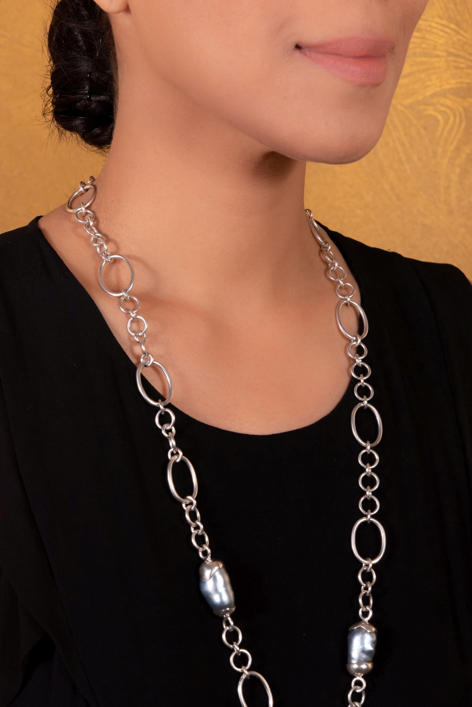Modern Sterling Silver Baroque South Sea Pearls Drop Chain Necklace For Sale