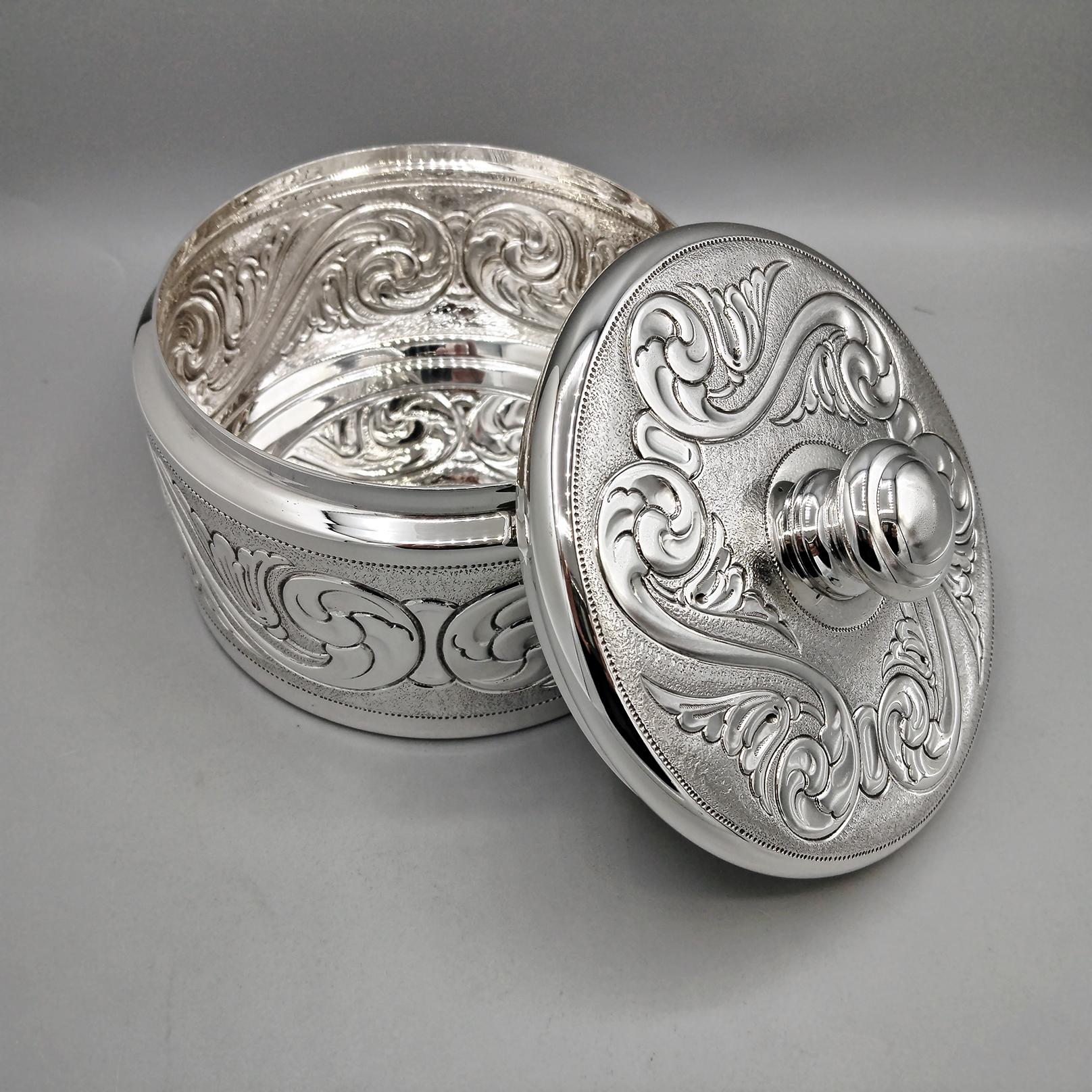 Sterling Silver Baroque style biscuit box For Sale 6