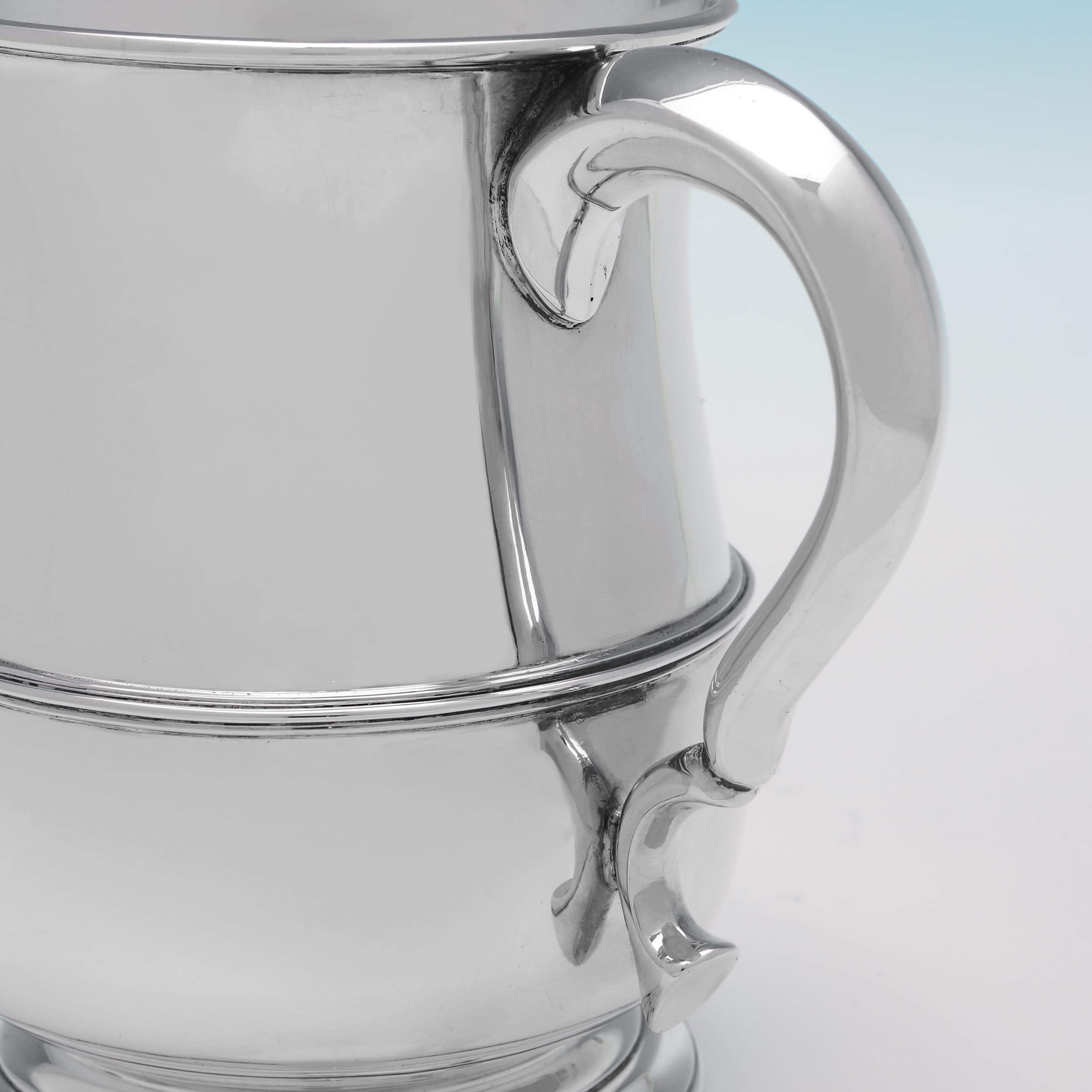 Bierbecher oder Barbecher aus Sterlingsilber – hergestellt von William Hutton 1927 im Zustand „Gut“ im Angebot in London, London