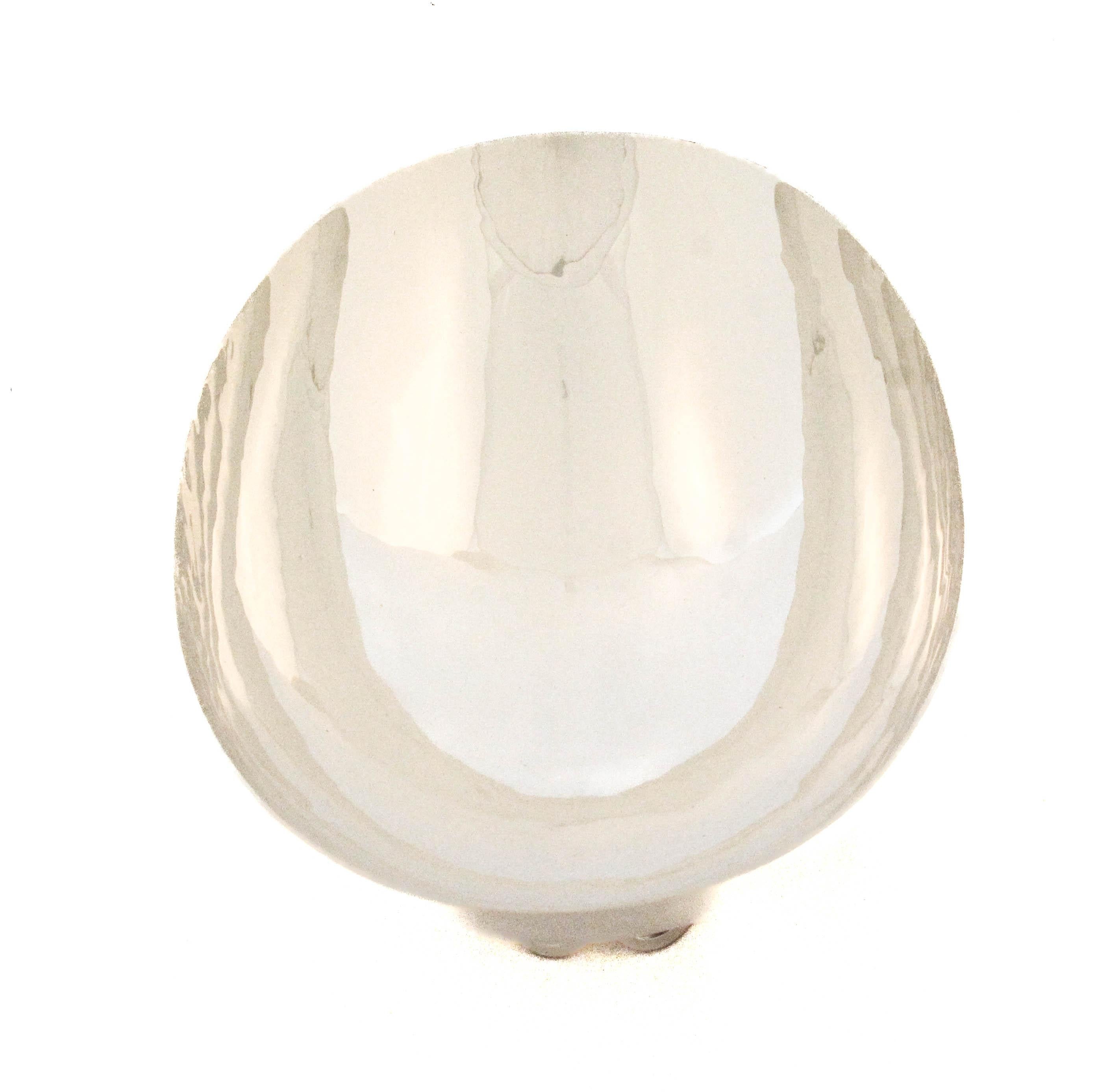Sterling Silver Bowl by Sciarrotta In Excellent Condition For Sale In Brooklyn, NY