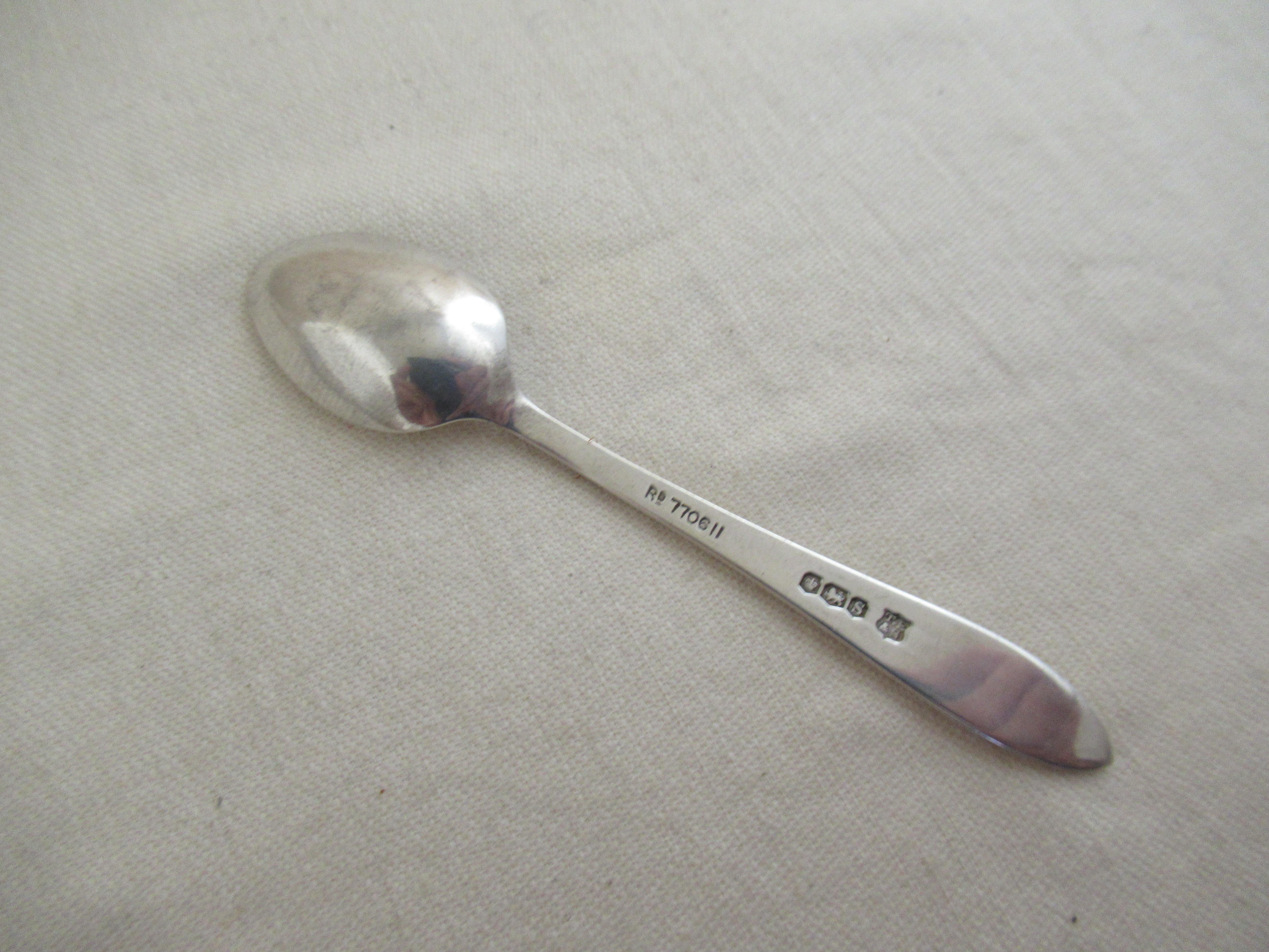 Hand-Crafted Sterling Silver - BOX of 12 SMALL COFFEE SPOONS - made in Sheffield in 1935 For Sale