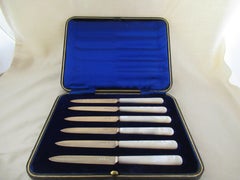 Sterling Silver - Box of 6 TEA KNIVES - ENGLISH - Hallmarked:- Sheffield 1913