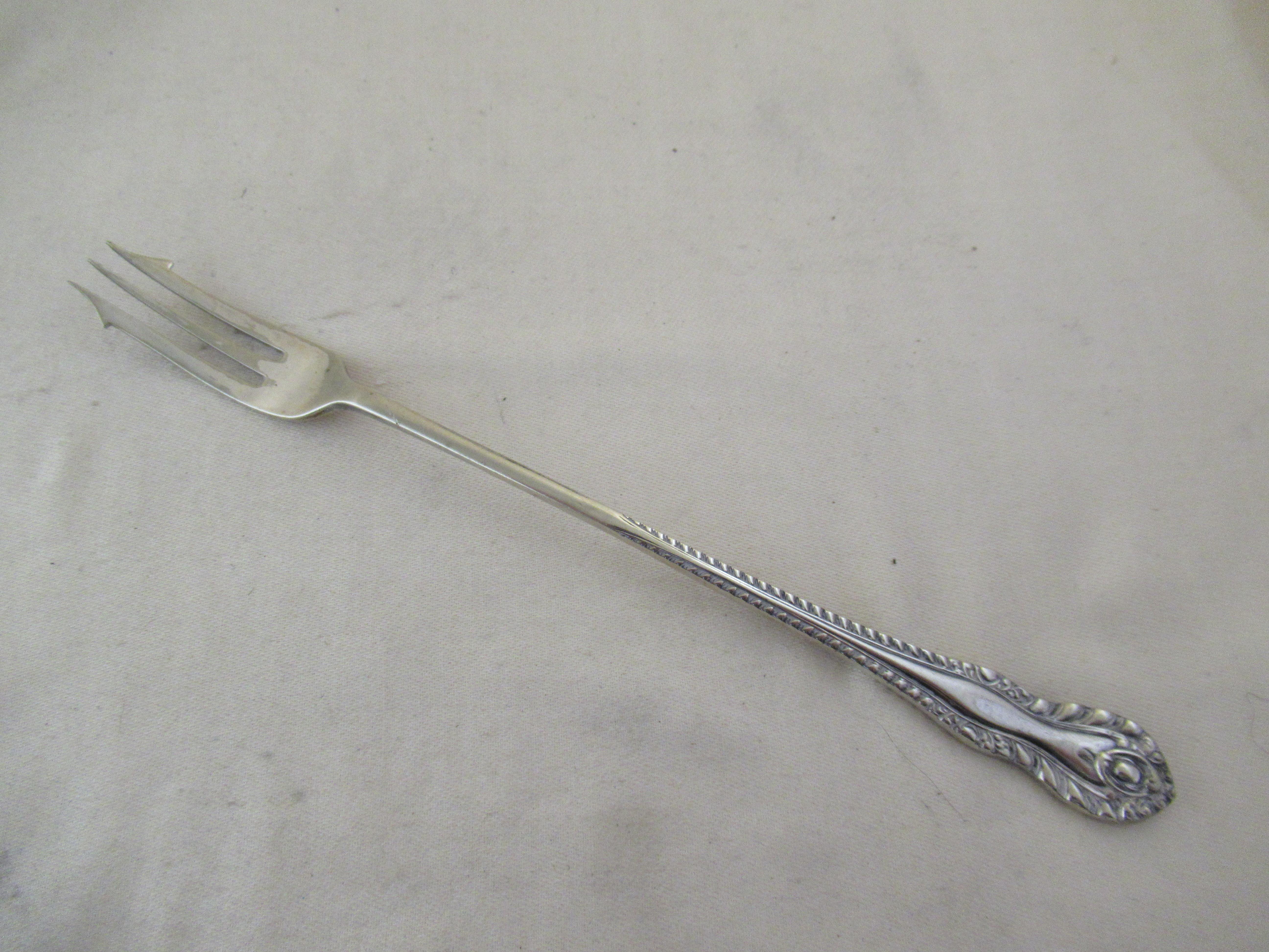 Sterling Silver Boxed Knife, Fork & Spoon Christening Set Hallmark, London, 1845 3