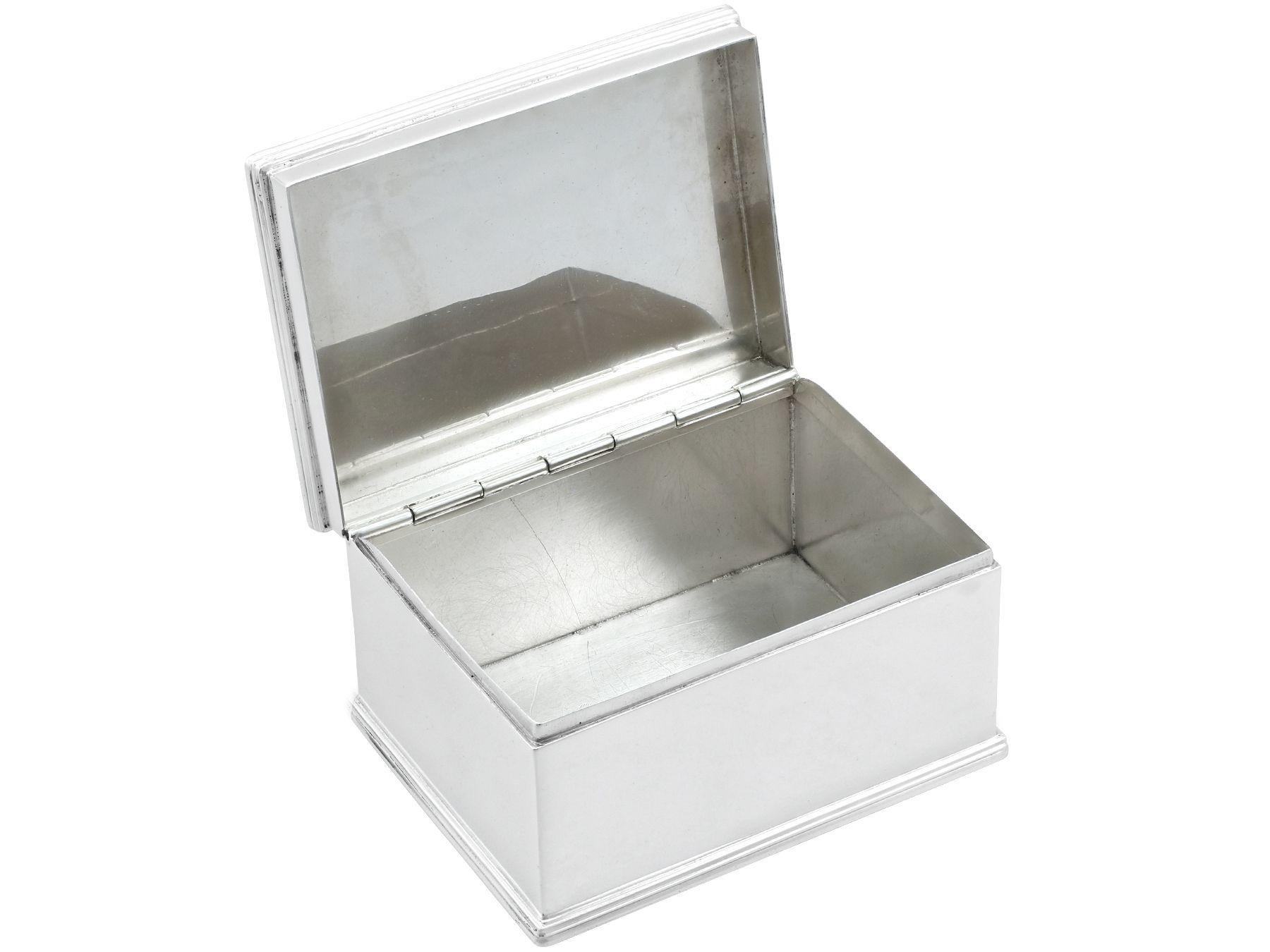 Sterling Silver Boxes, Antique George IV '1823' For Sale 2