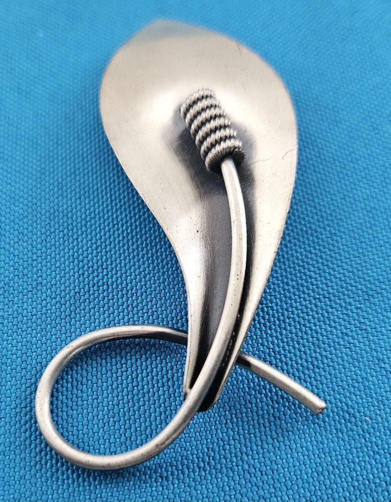 Broche/alfiler de plata de ley, estampado Beau Sterling VENTA POR CIERRE en venta 2