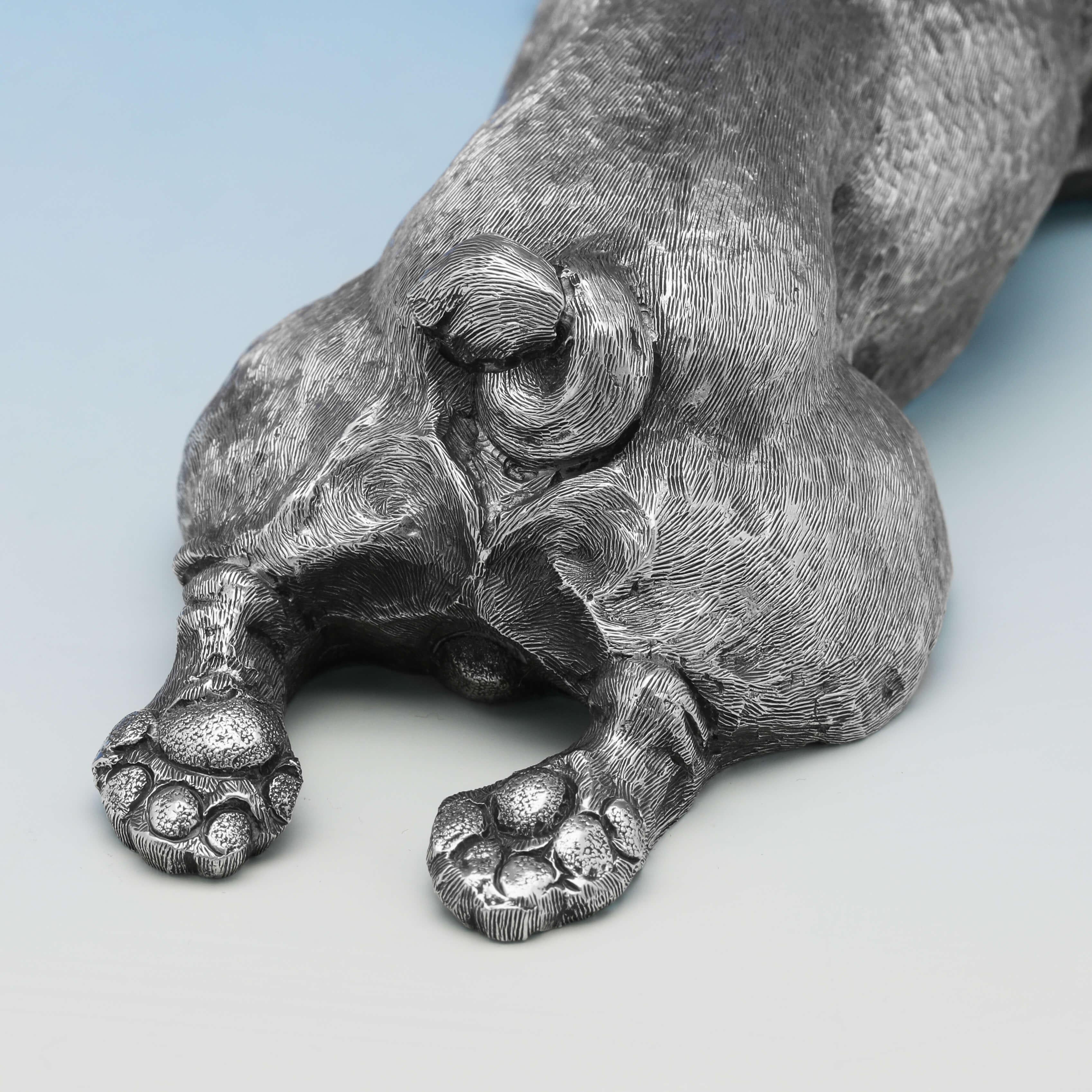 Late 20th Century Very Heavy Cast Sterling Silver Model of a Bulldog Hallmarked in London in 1976