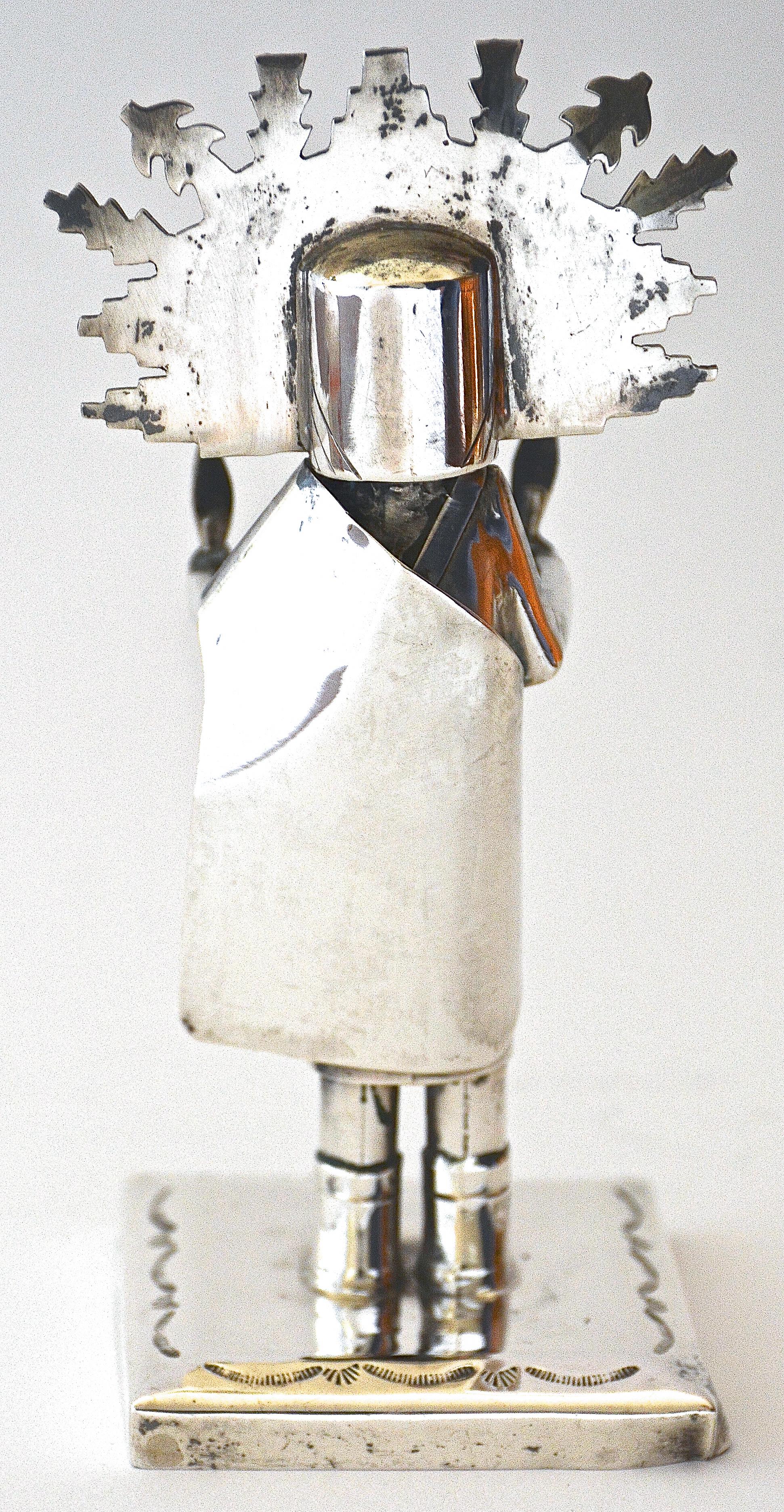 Sterlingsilber Schmetterlingsjungfrau Kachina von Navajo Silberschmiede Jeffery Castillo (Handgefertigt) im Angebot