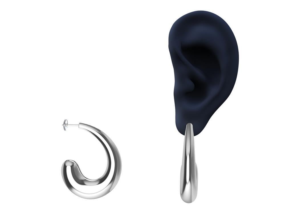 Contemporain Boucles d'oreilles en forme de goutte d'eau C-Hoop en argent sterling en vente