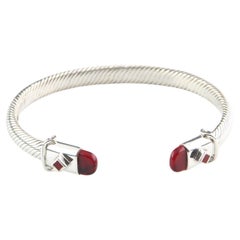 Manchette câble en argent sterling avec accents de pierres de sang, taille 7