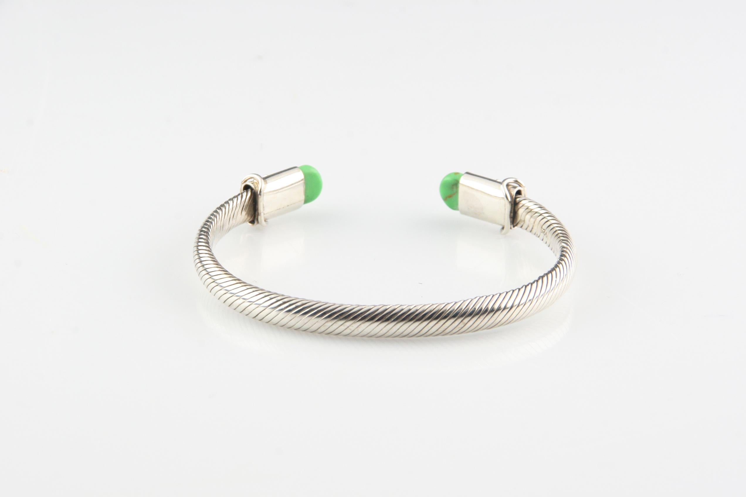 Modern Sterling Silver Cable Cuff Bracelet with Green Accents, Size 7 For Sale