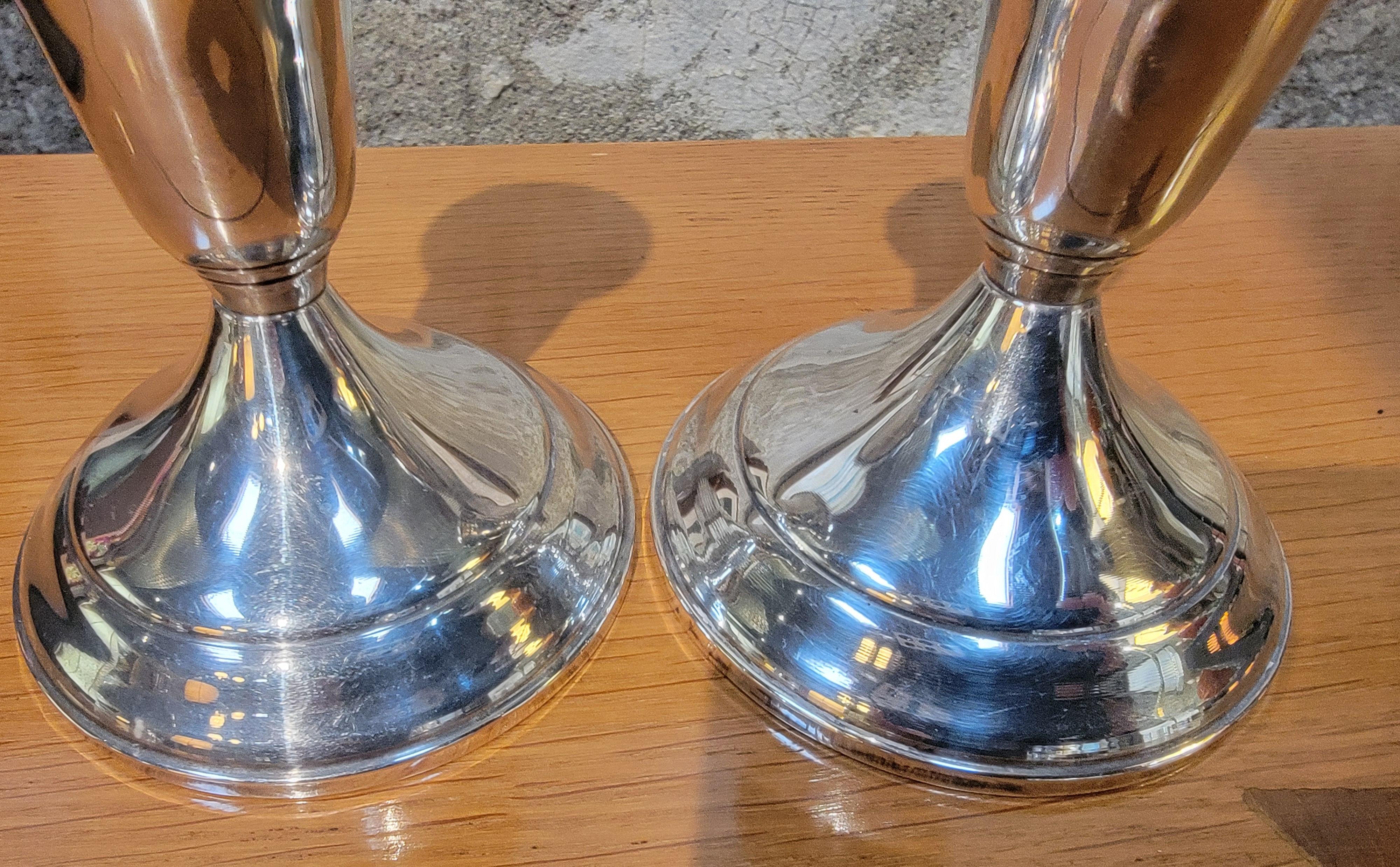 Candeleros de plata de ley de Towle Un par Estadounidense en venta