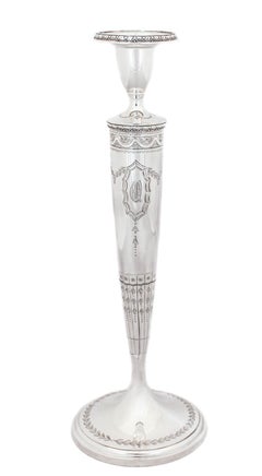 Candelabros de plata de ley