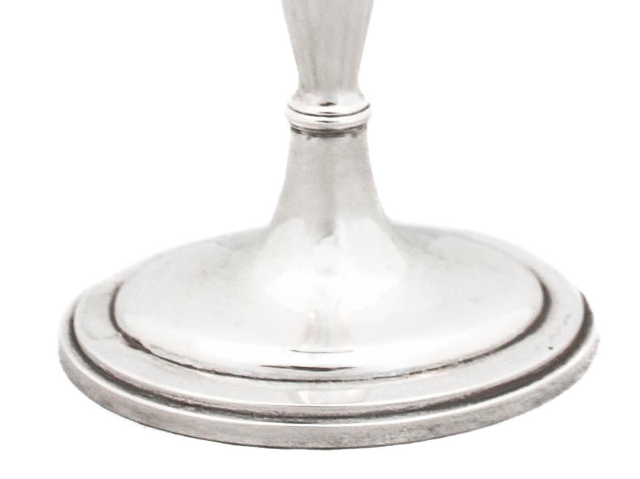 Candelabros de plata de ley principios del siglo XX