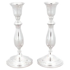Candelabros de plata de ley