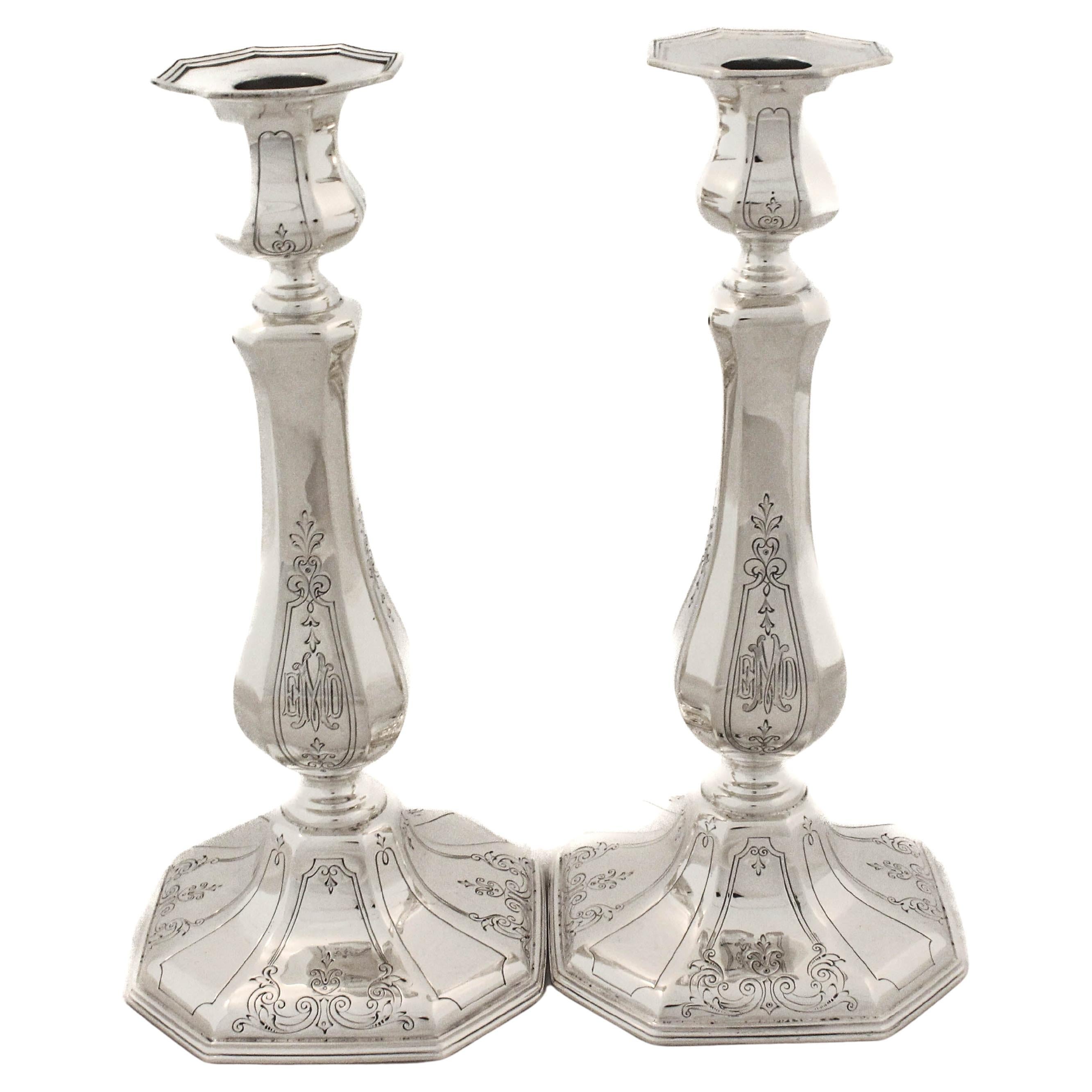 Candelabros de plata de ley