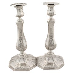 Candelabros de plata de ley