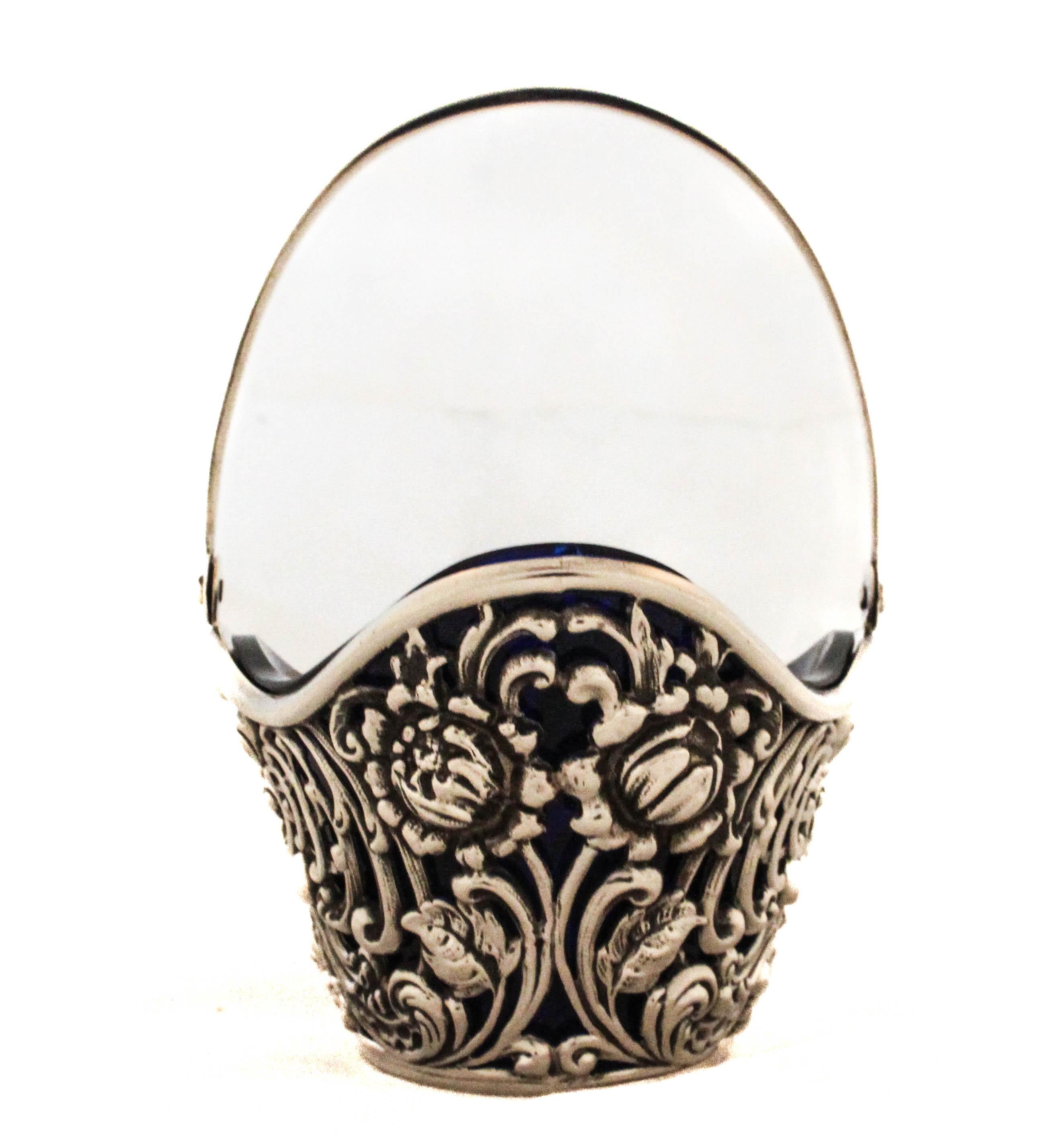 Américain Sterling Silver Candy Basket en vente