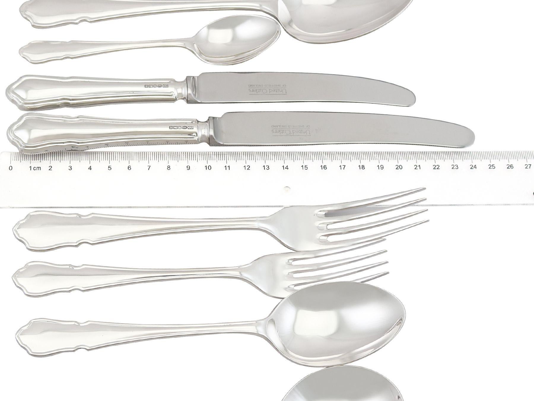 Sterling Silver Canteen of Cutlery for Six Persons, 2002 In Excellent Condition In Jesmond, Newcastle Upon Tyne