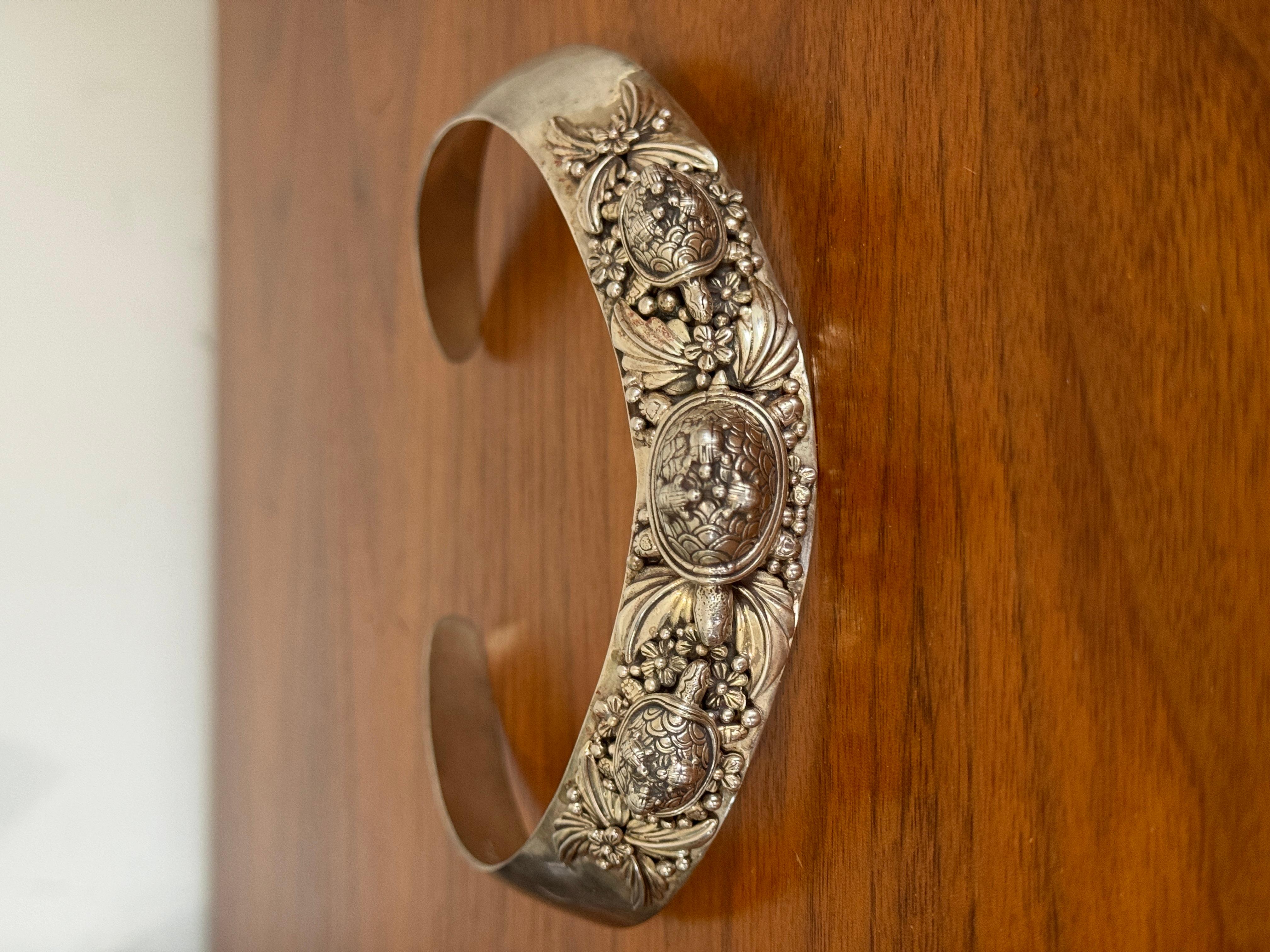 Collana a girocollo in argento Carol Felley 1990 in vendita 1