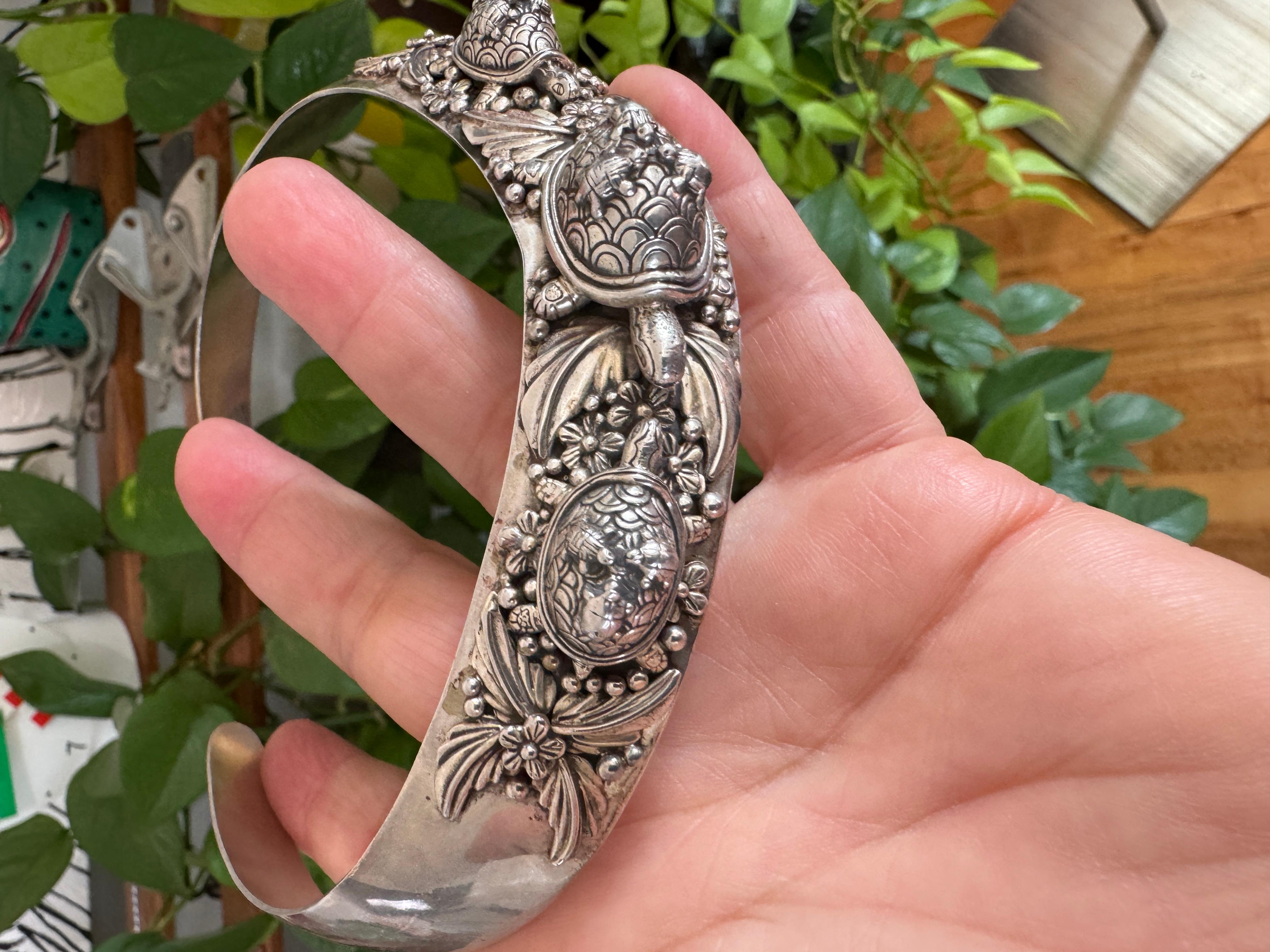 Collana a girocollo in argento Carol Felley 1990 in vendita 5