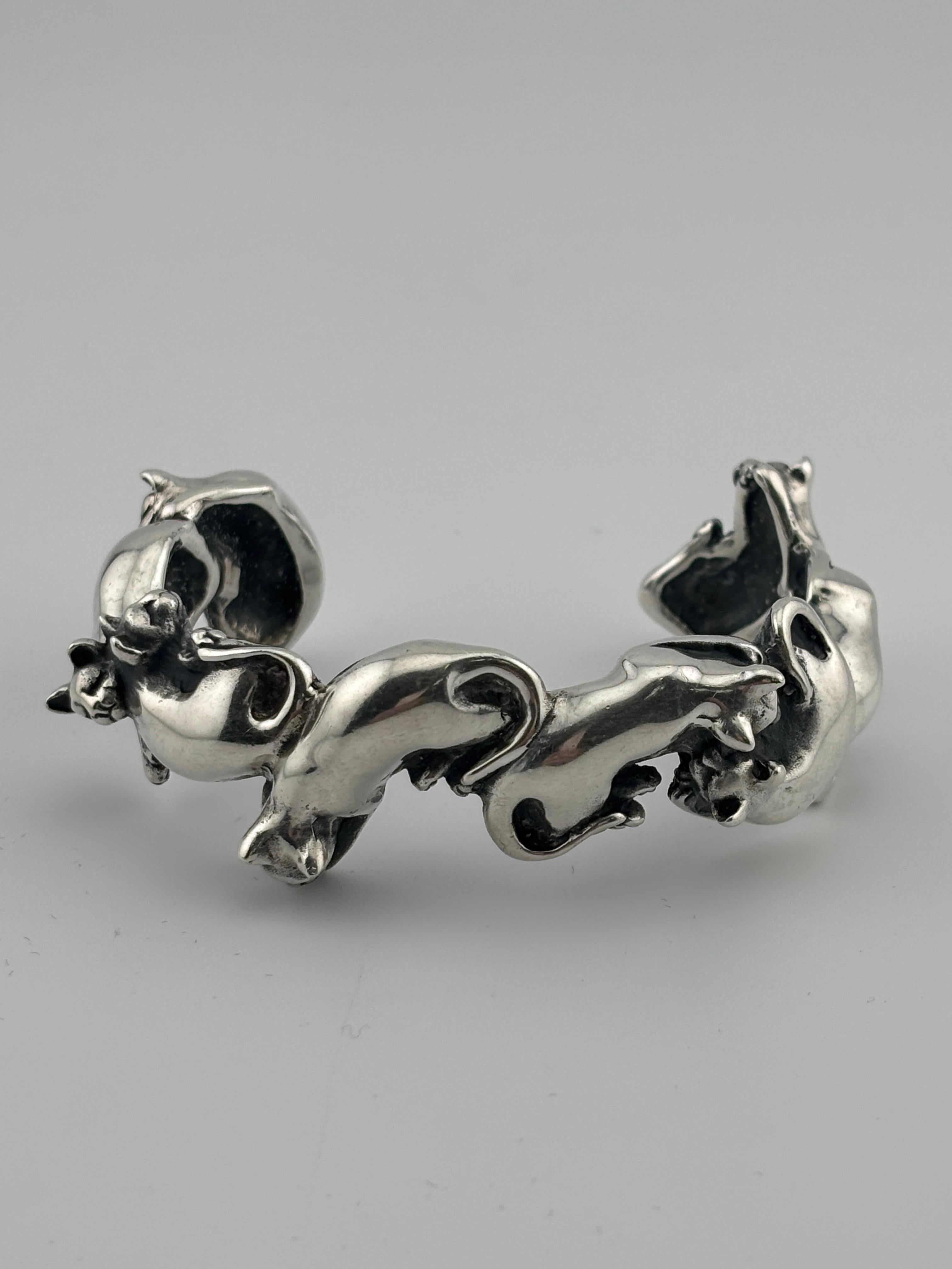 Sterling Silver Cat Cuff Bracelet In Good Condition In Bernardsville, NJ