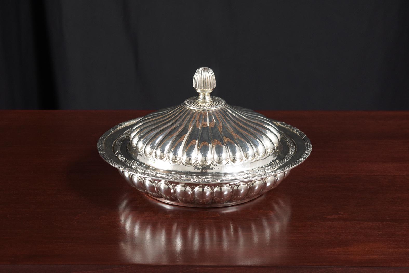 Hand-Crafted 925 Stamped Sterling Silver French Art Deco Center Dish For Sale