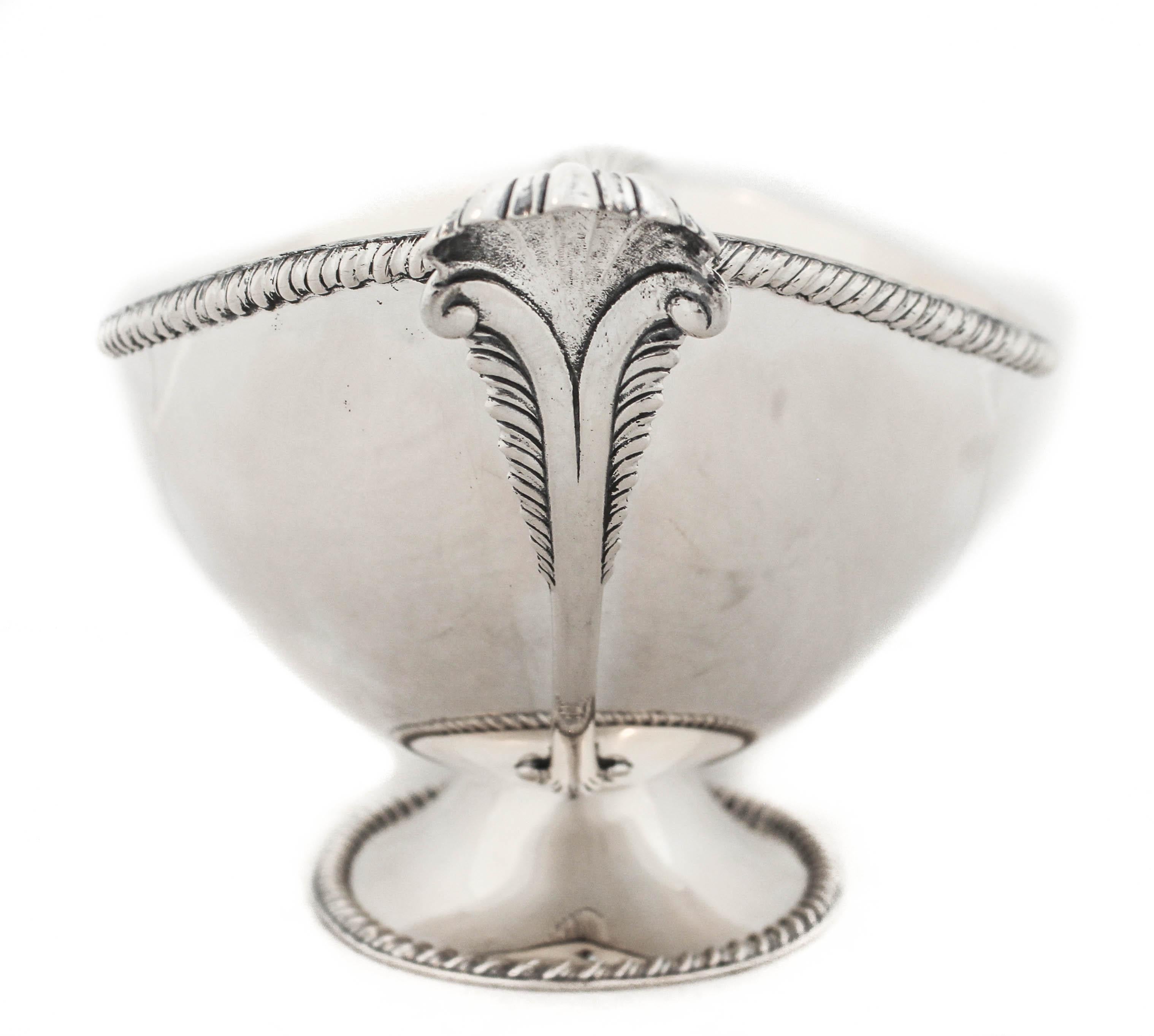 Sterling Silver Centerpiece In Excellent Condition For Sale In Brooklyn, NY