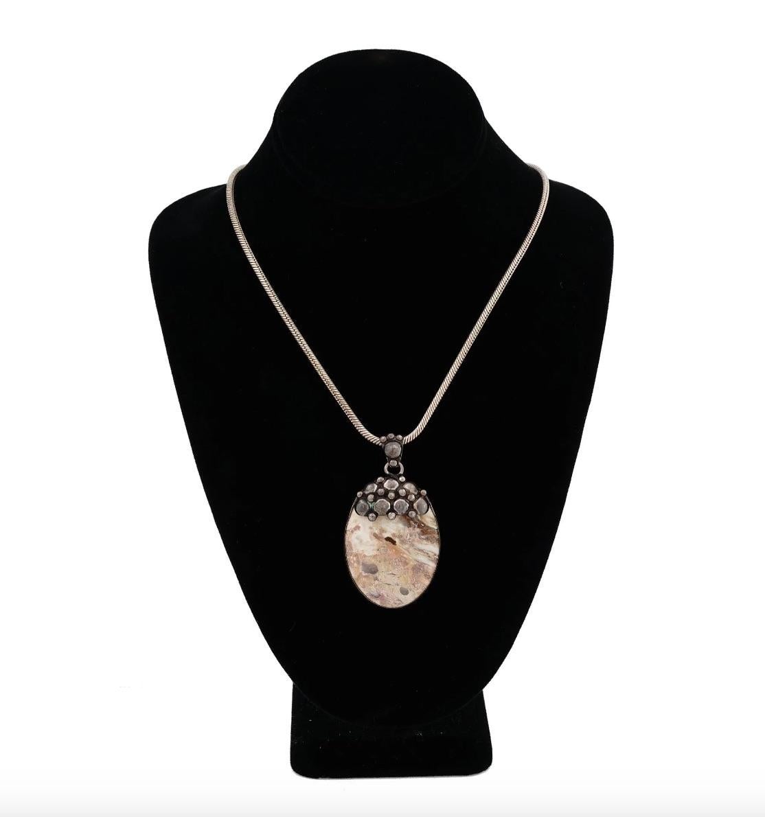 Sterling silver chain necklace with jasper pendant For Sale