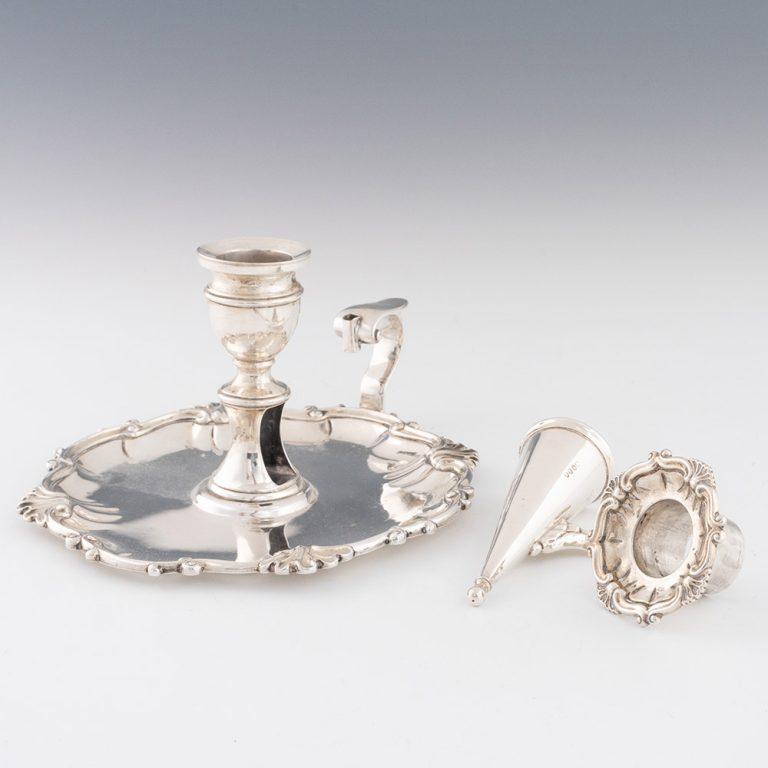 Sterling Silver Chamberstick Barnard London 1841 In Good Condition For Sale In Tunbridge Wells, GB