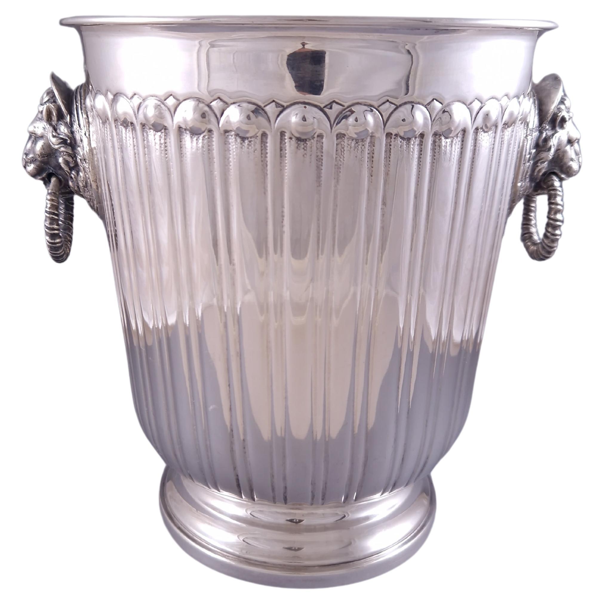 Sterling Silver Champagne Bucket lion head For Sale