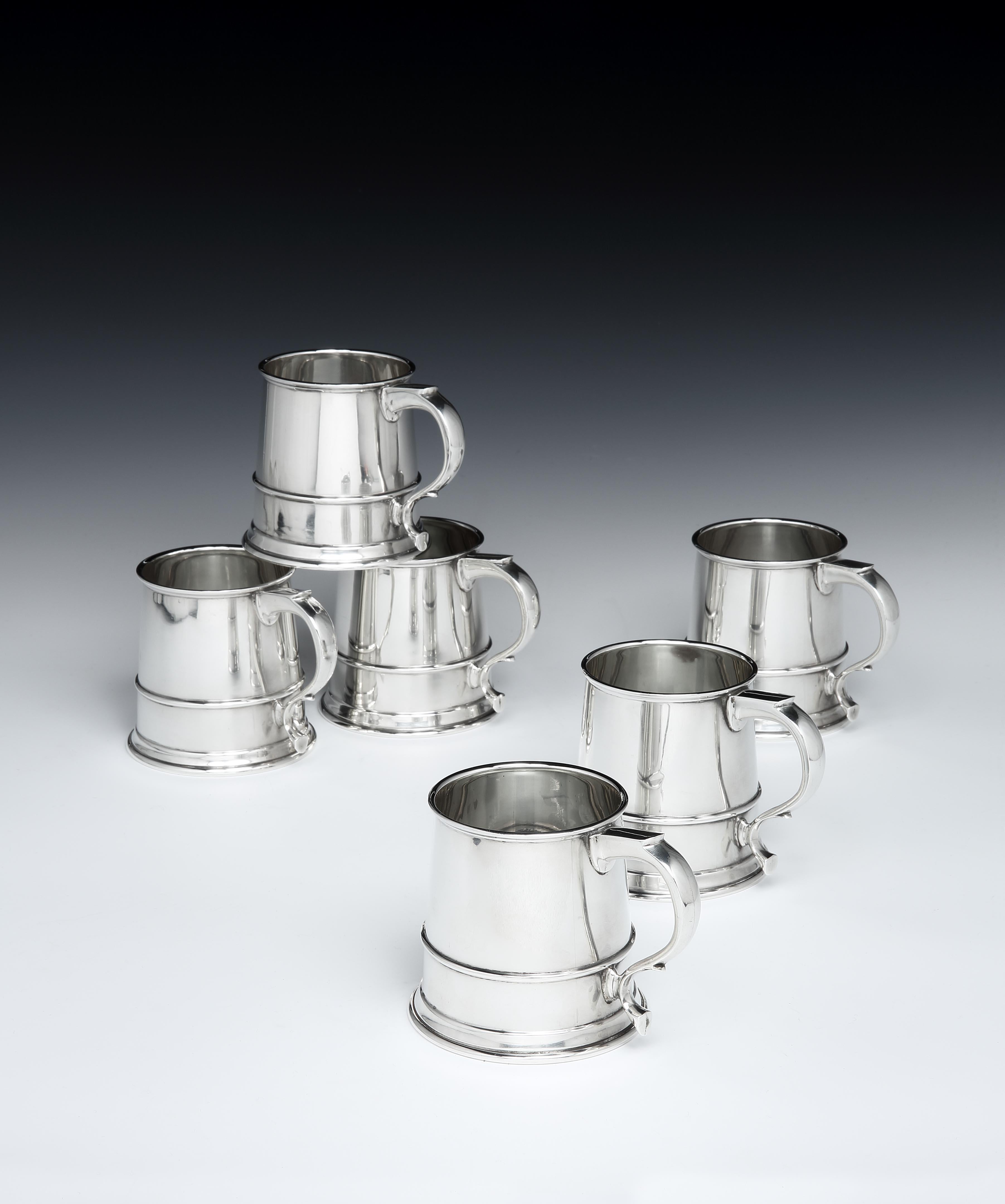 Champagnerkrüge aus Sterlingsilber mit Glasböden:: 1939 (Sonstiges)