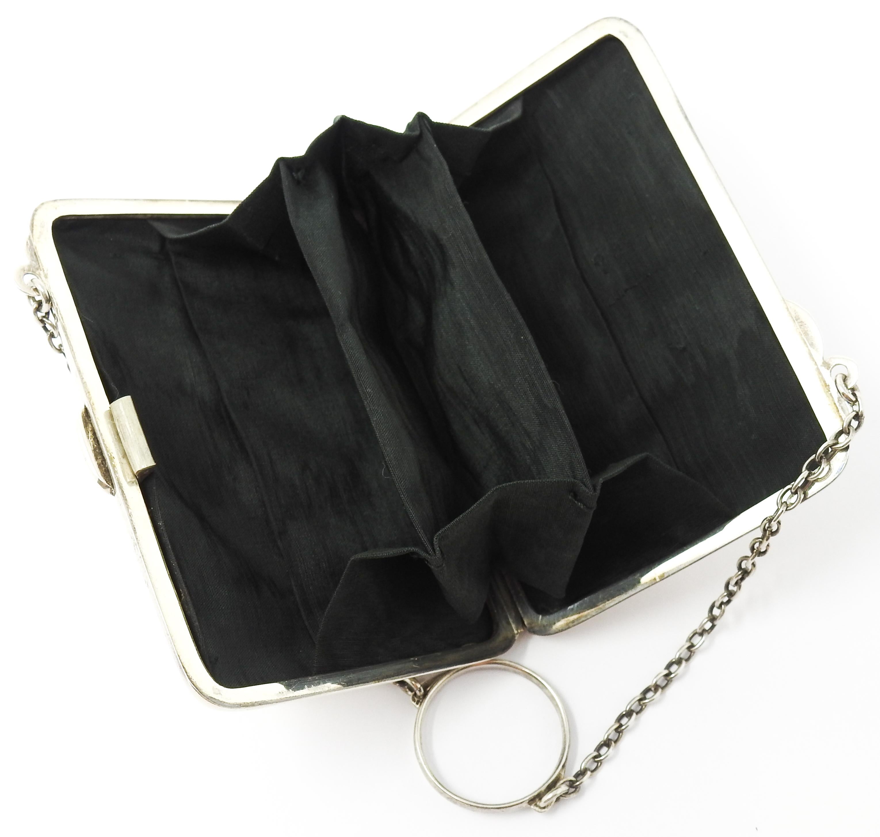 Sterling Silver Change Purse, Mid-20th Century For Sale 6