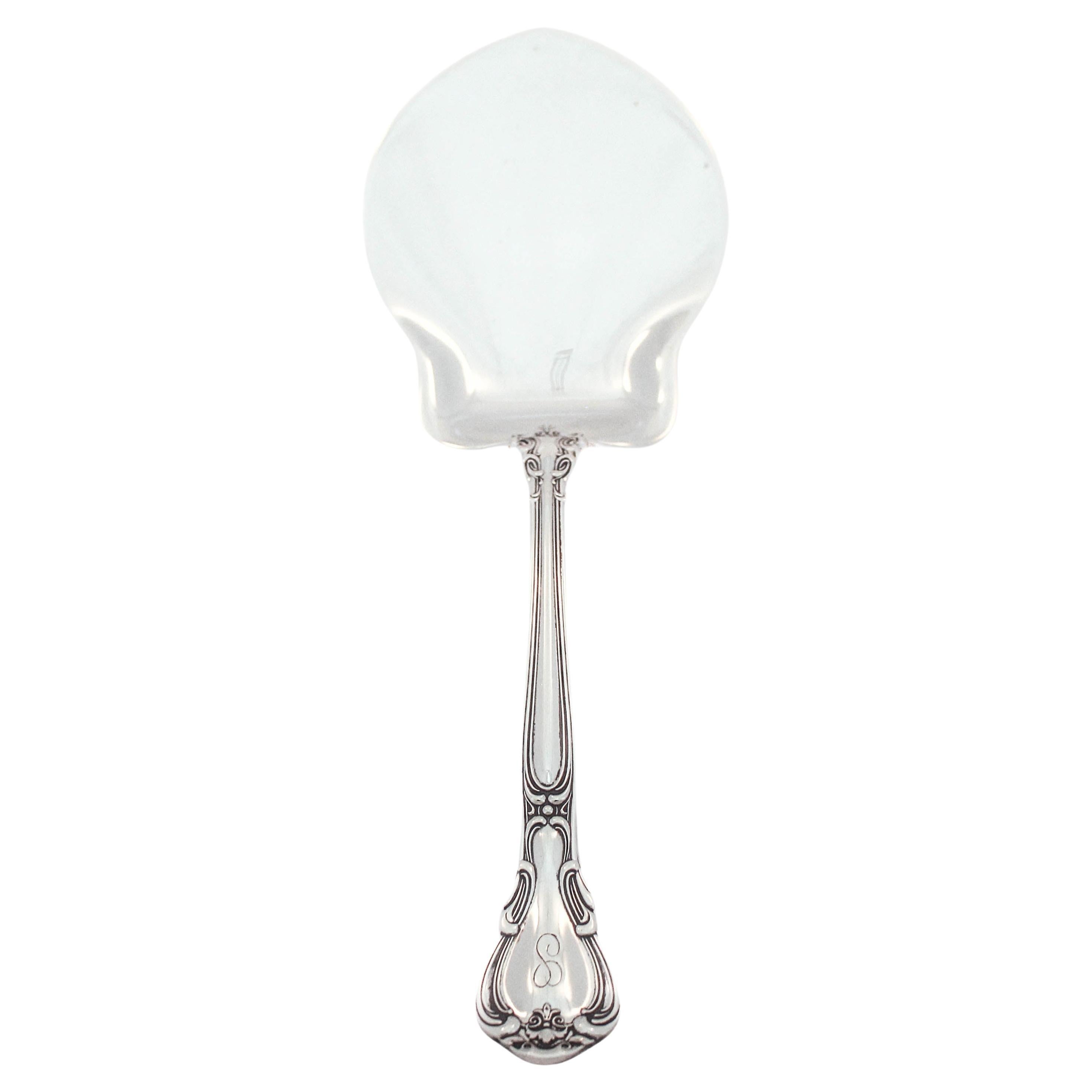 Servidor "Chantilly" de plata de ley