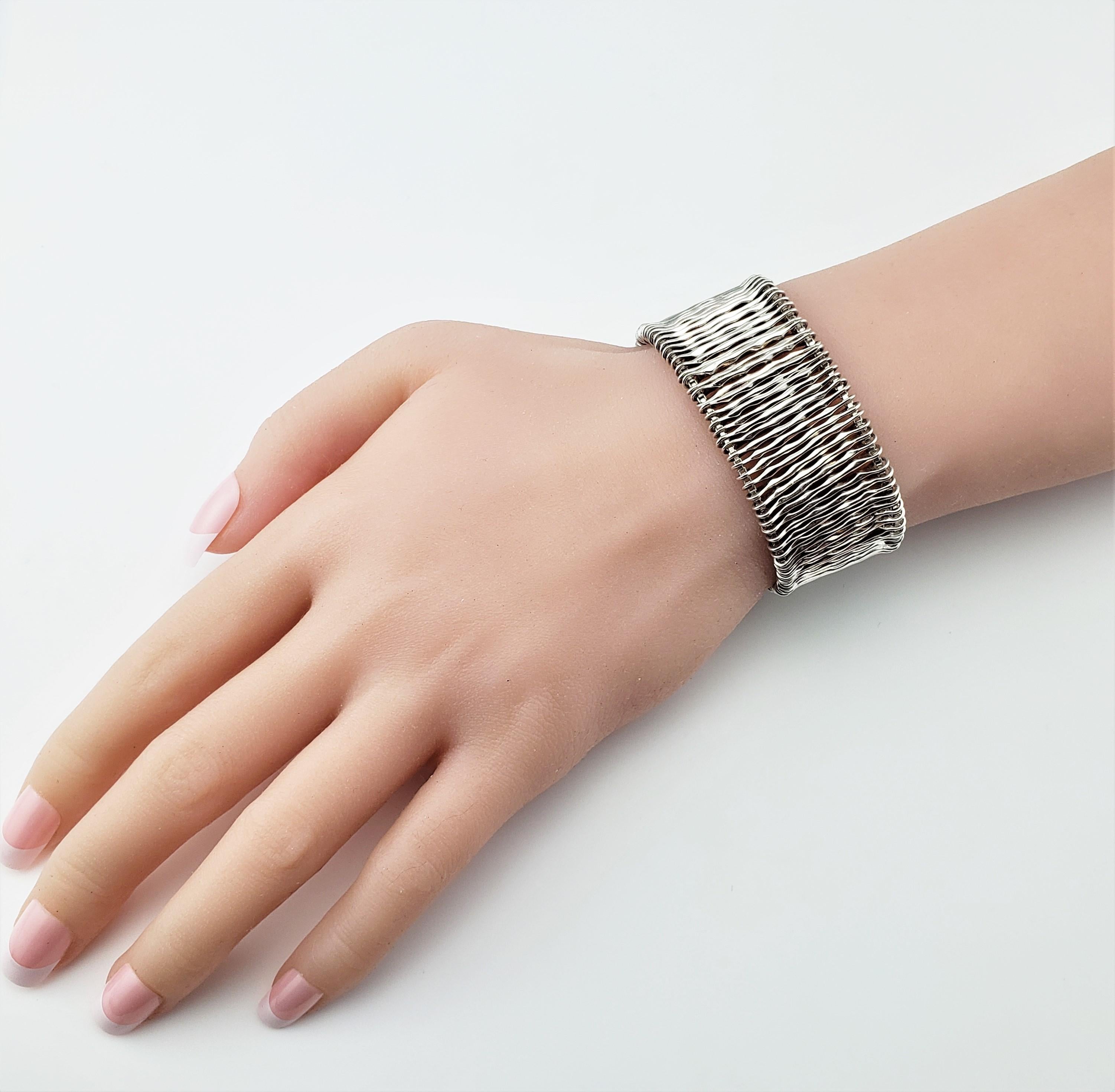 Sterling Silver Chateau d'Argent Flexible Bar Bracelet In Good Condition For Sale In Washington Depot, CT