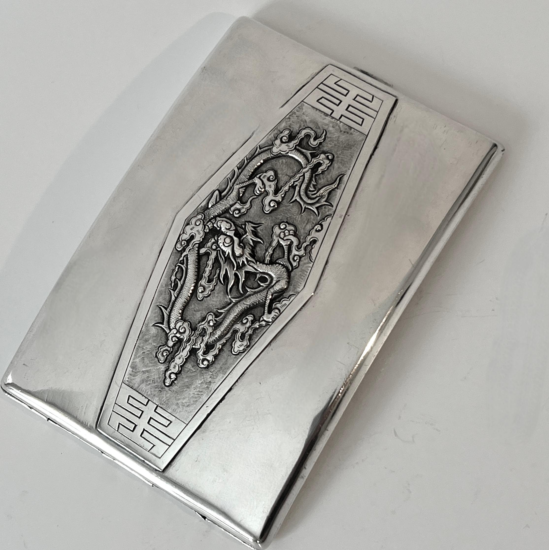 Sterling Silber Chinesische Zigarette 420 Visitenkartenetui mit Repoussé-Drache im Angebot 7