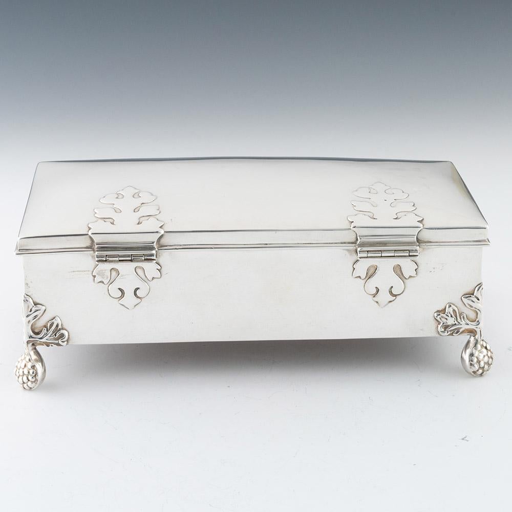 Caja para cigarrillos de plata de ley Dublín 1919 Silver en venta