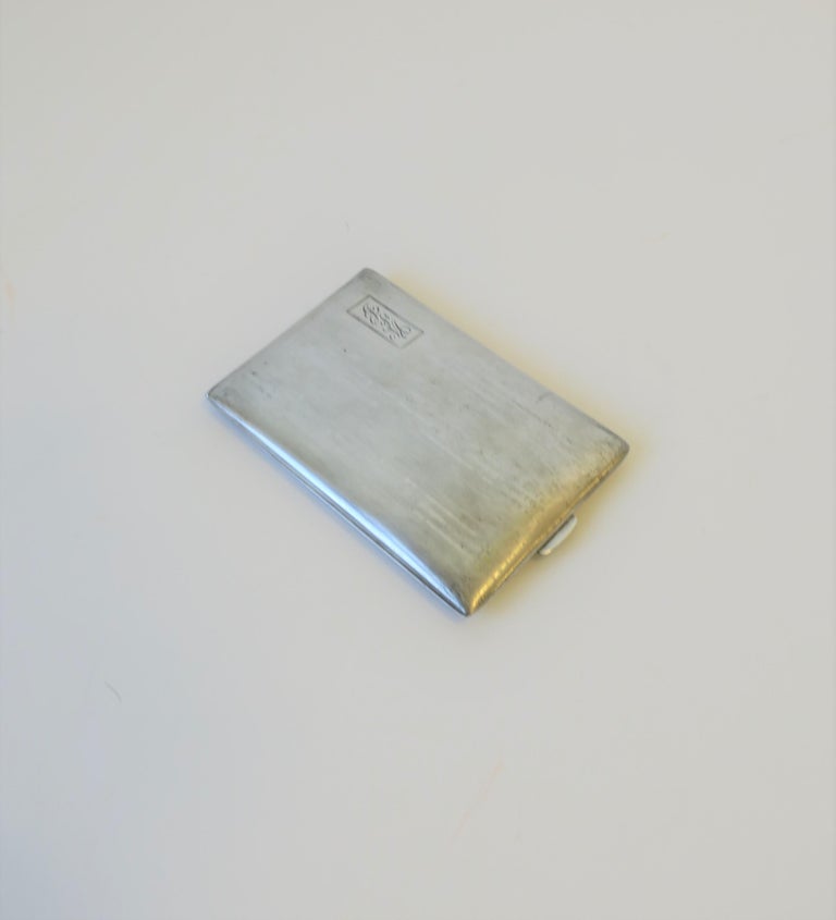 Mid-20th Century English Art Deco Sterling Silver Cigarette Holder Case For Sale