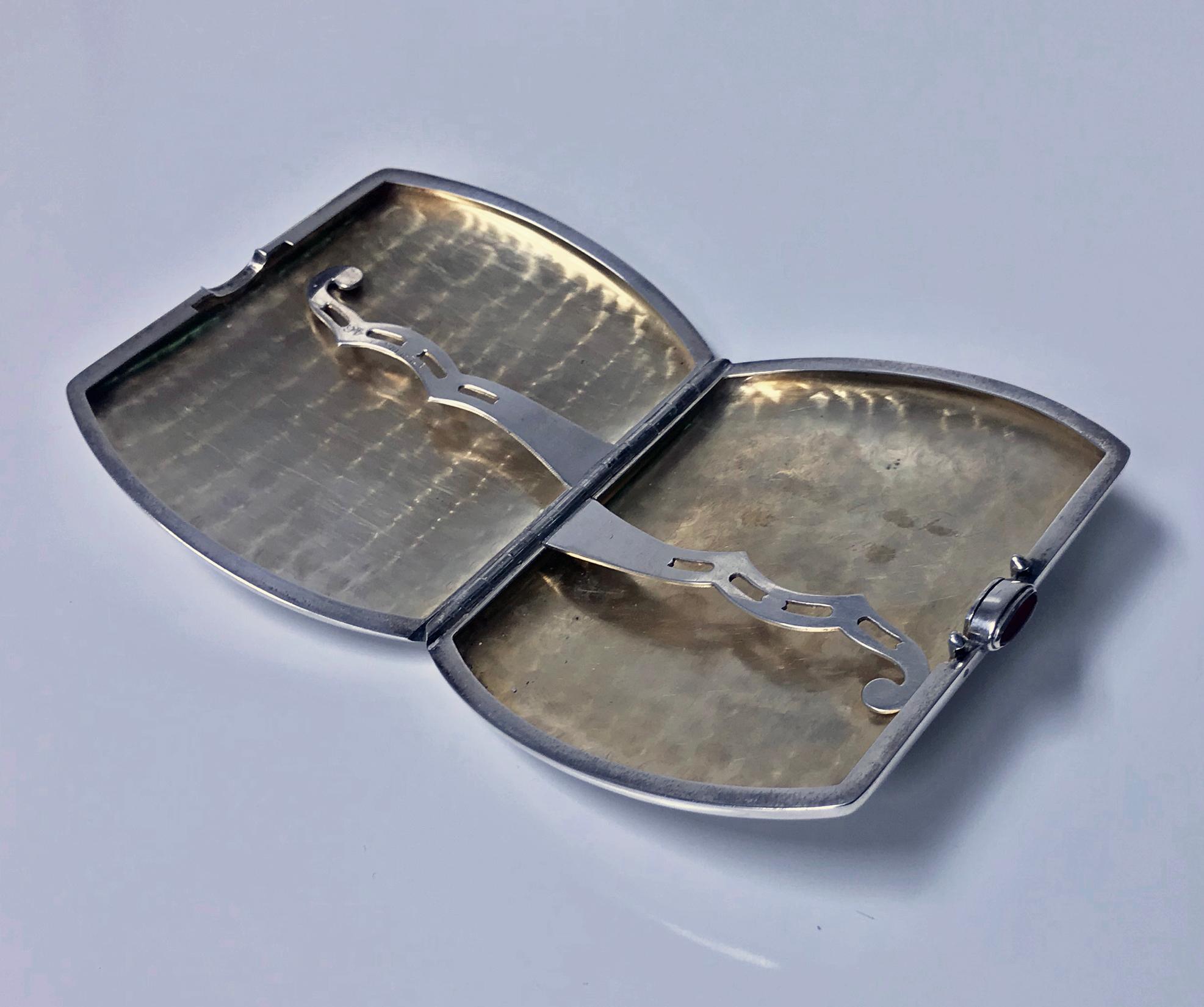 Sterling Silver Cigarette or Card Case, American, circa 1920 In Good Condition In Toronto, ON